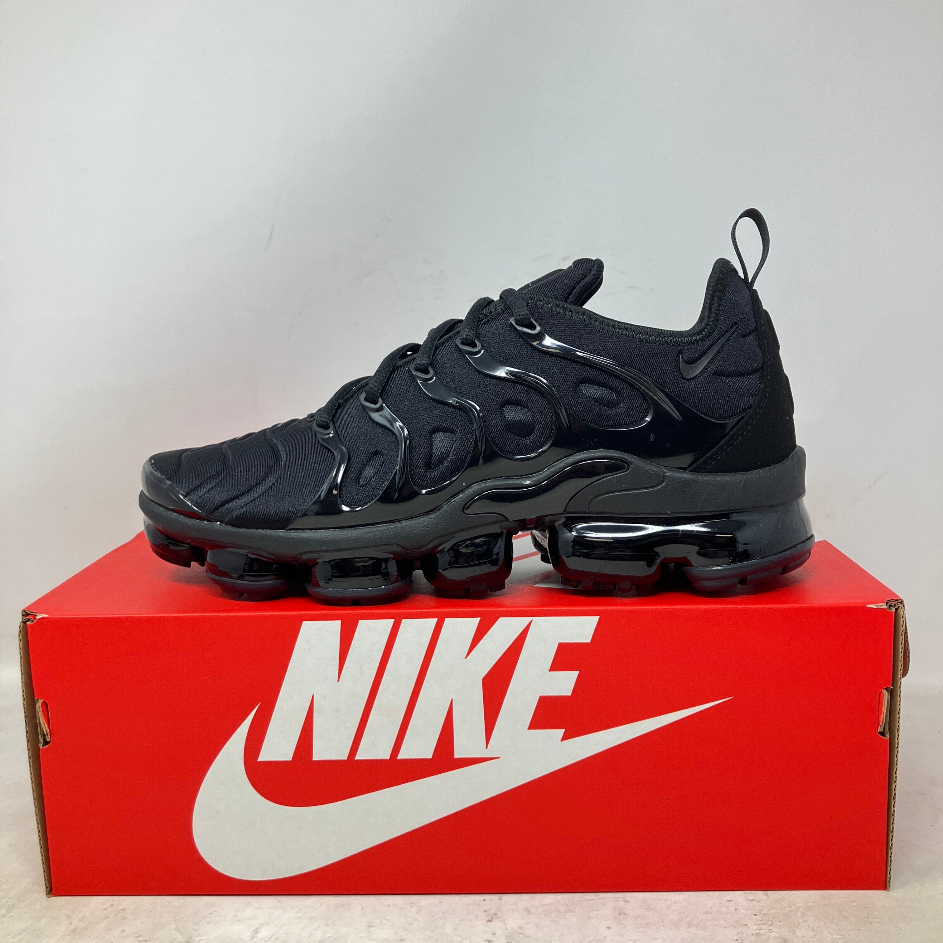 Nike Air VaporMax Plus Triple Black