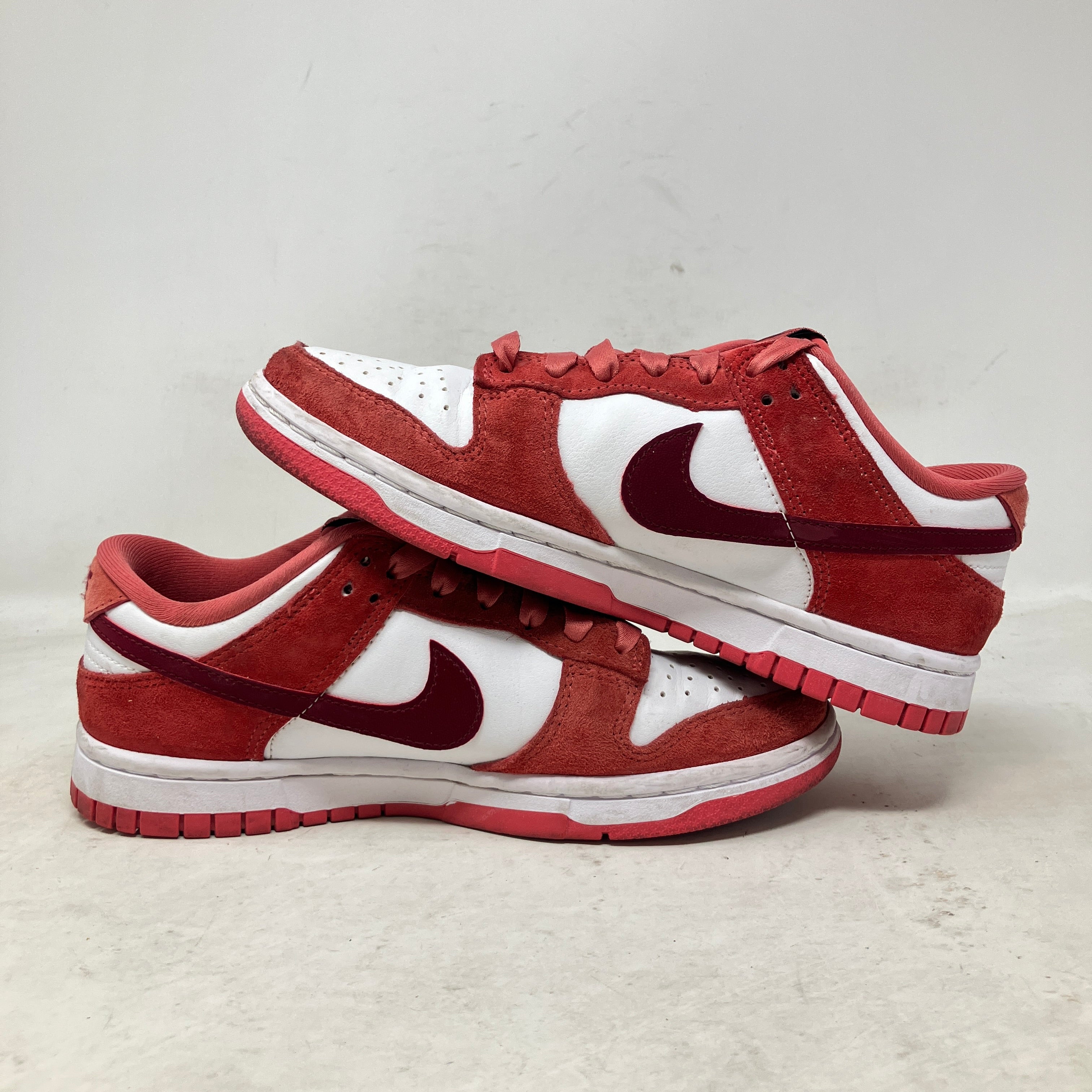 Nike Dunk Low Valentine's Day (2024) (Women's)