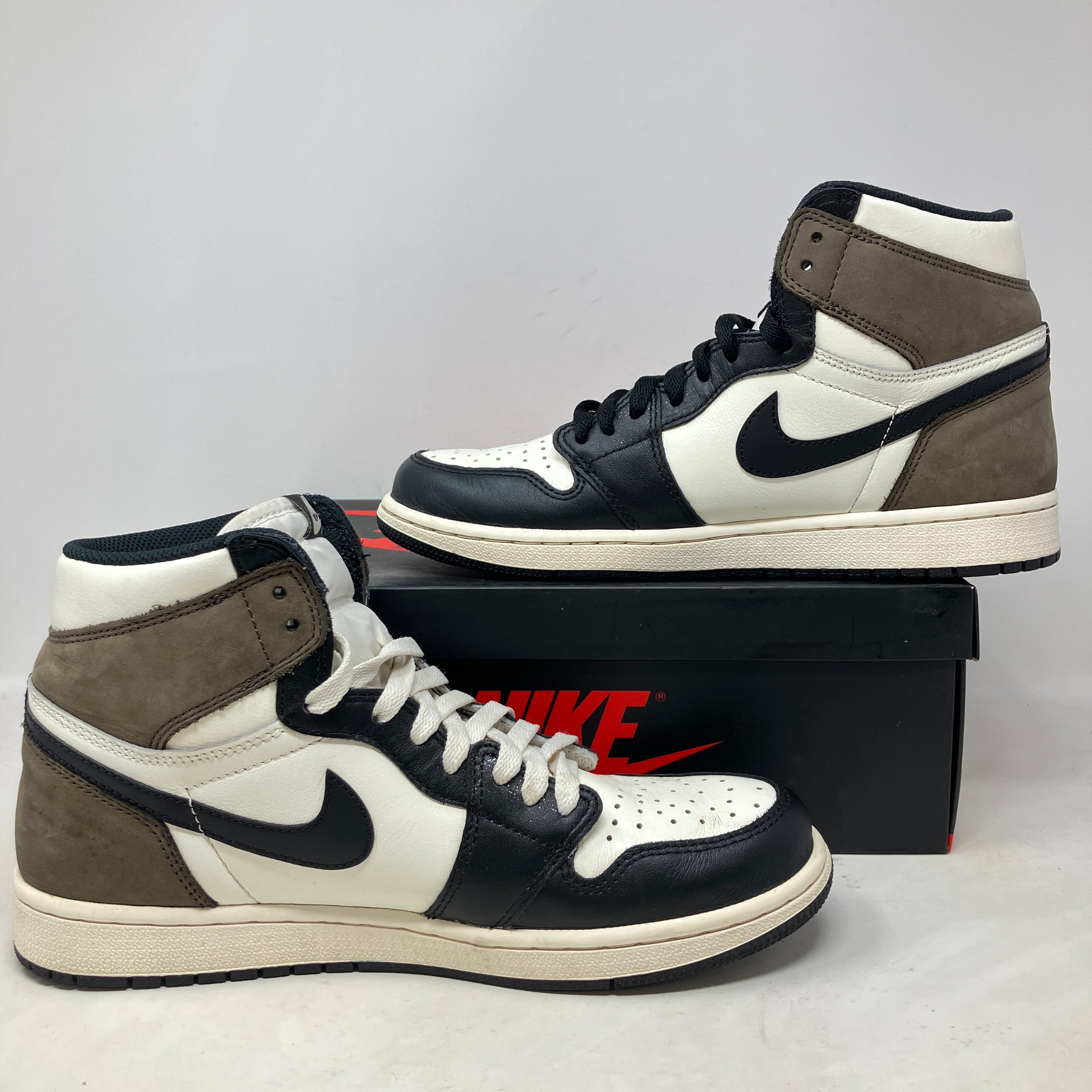 Jordan 1 Retro High Dark Mocha