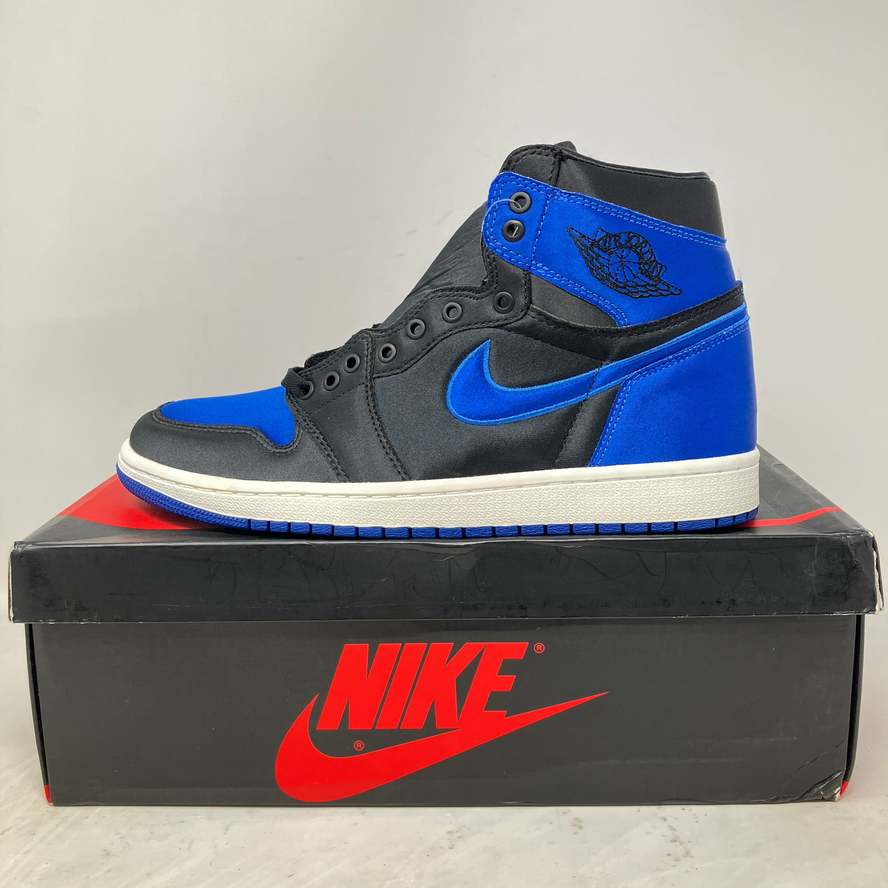 Jordan 1 Retro High Satin Royal (Numbered)