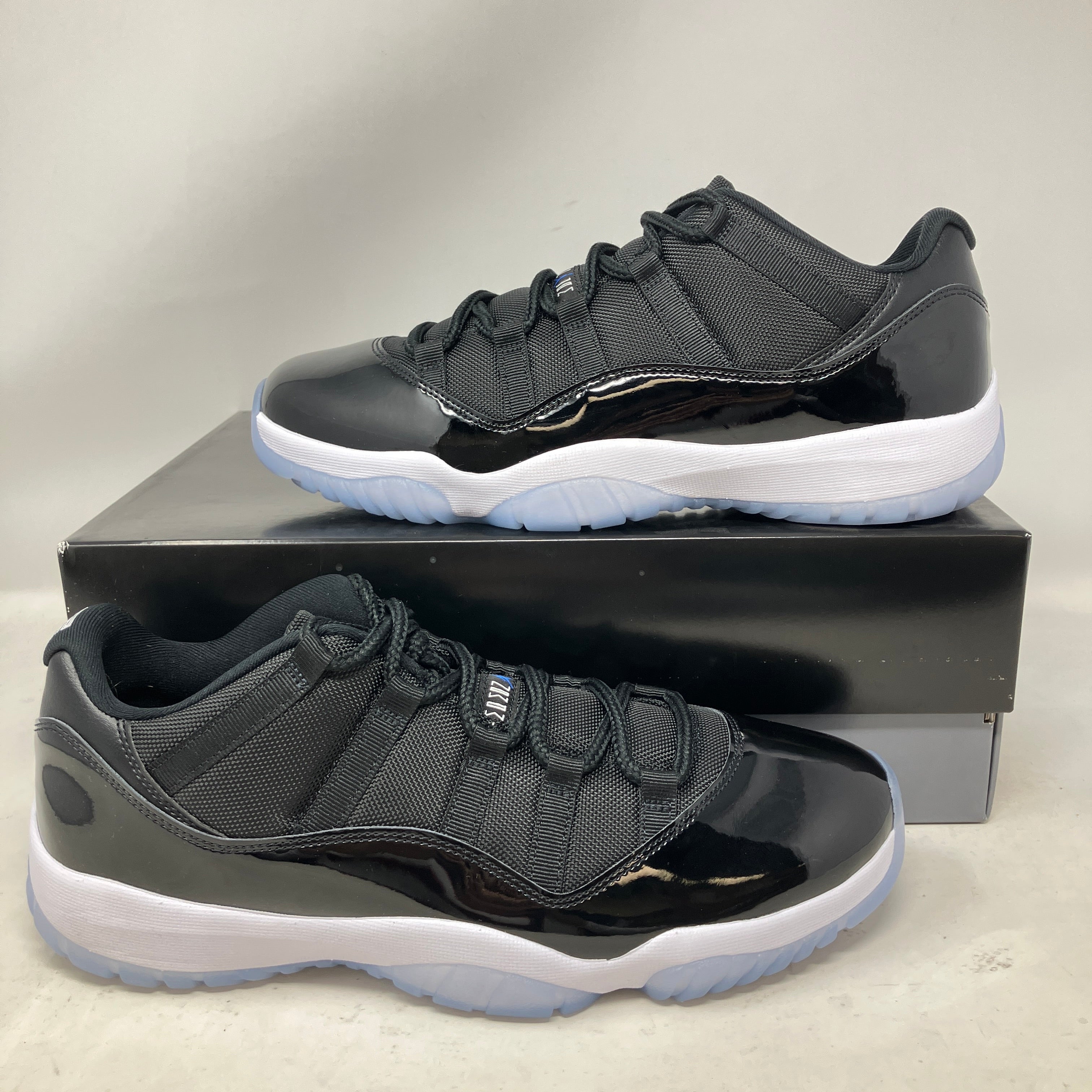 Jordan 11 Retro Low Space Jam