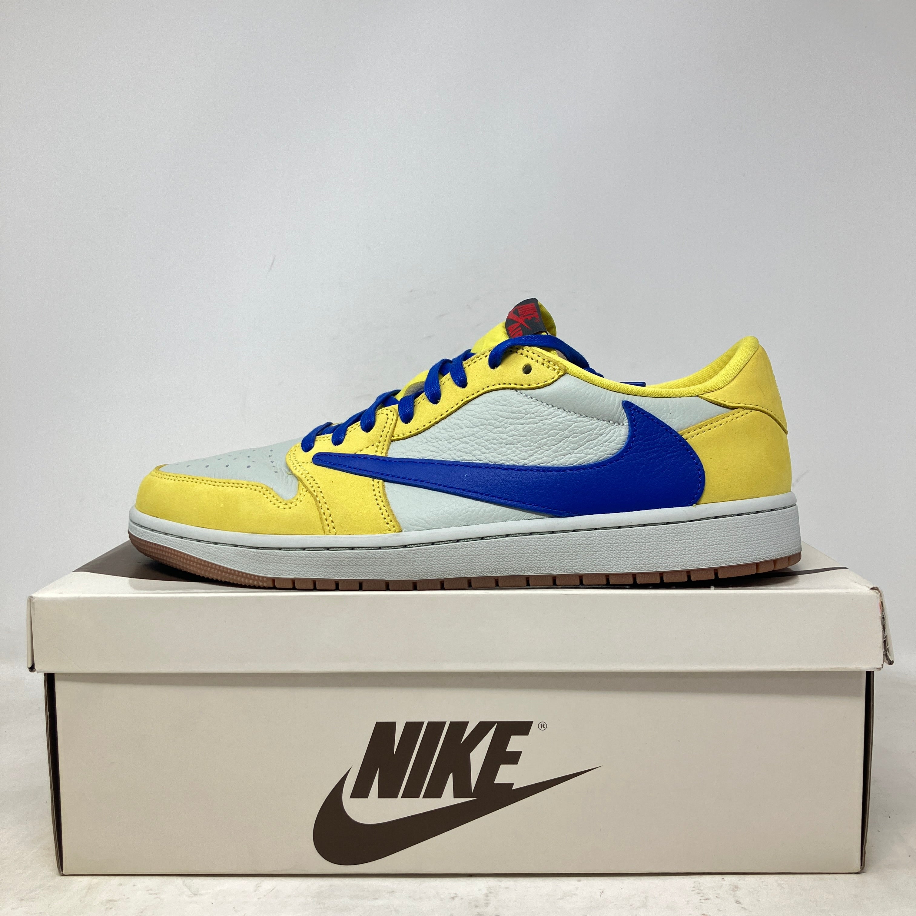 Jordan 1 Retro Low OG SP Travis Scott Canary (Women's)