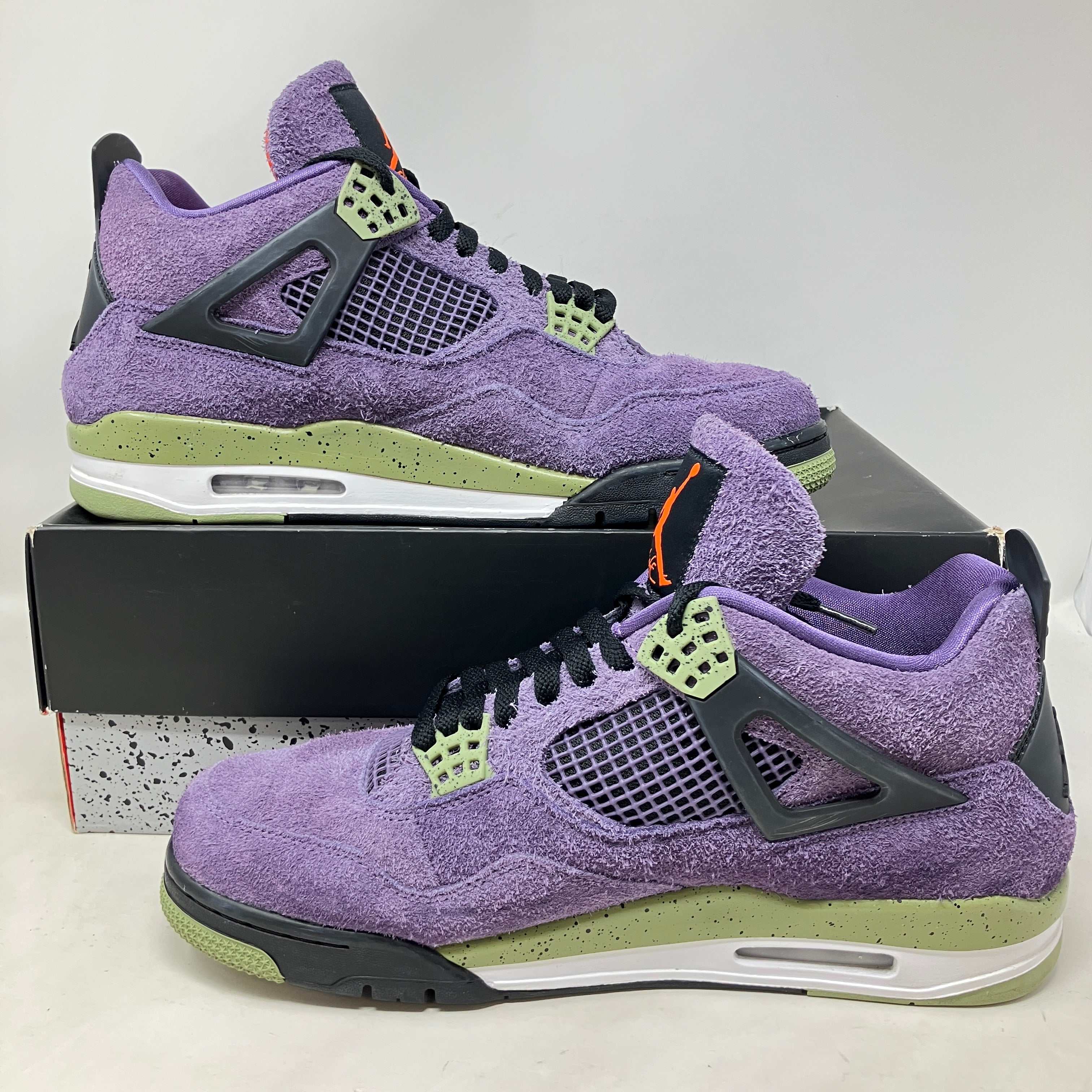 Jordan 4 Retro Canyon Purple (Women's)