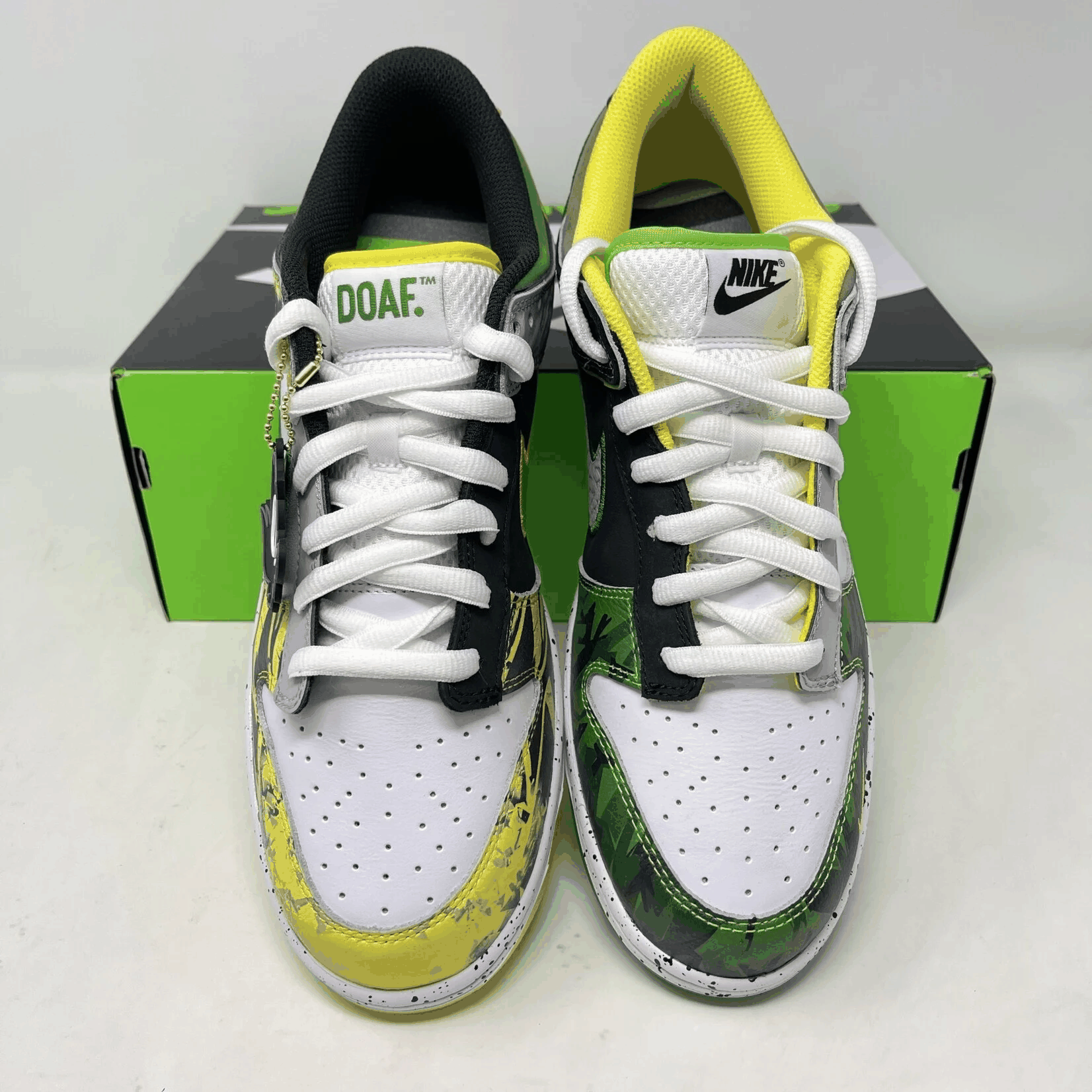 Nike Dunk Low What the Duck Away University of Oregon PE