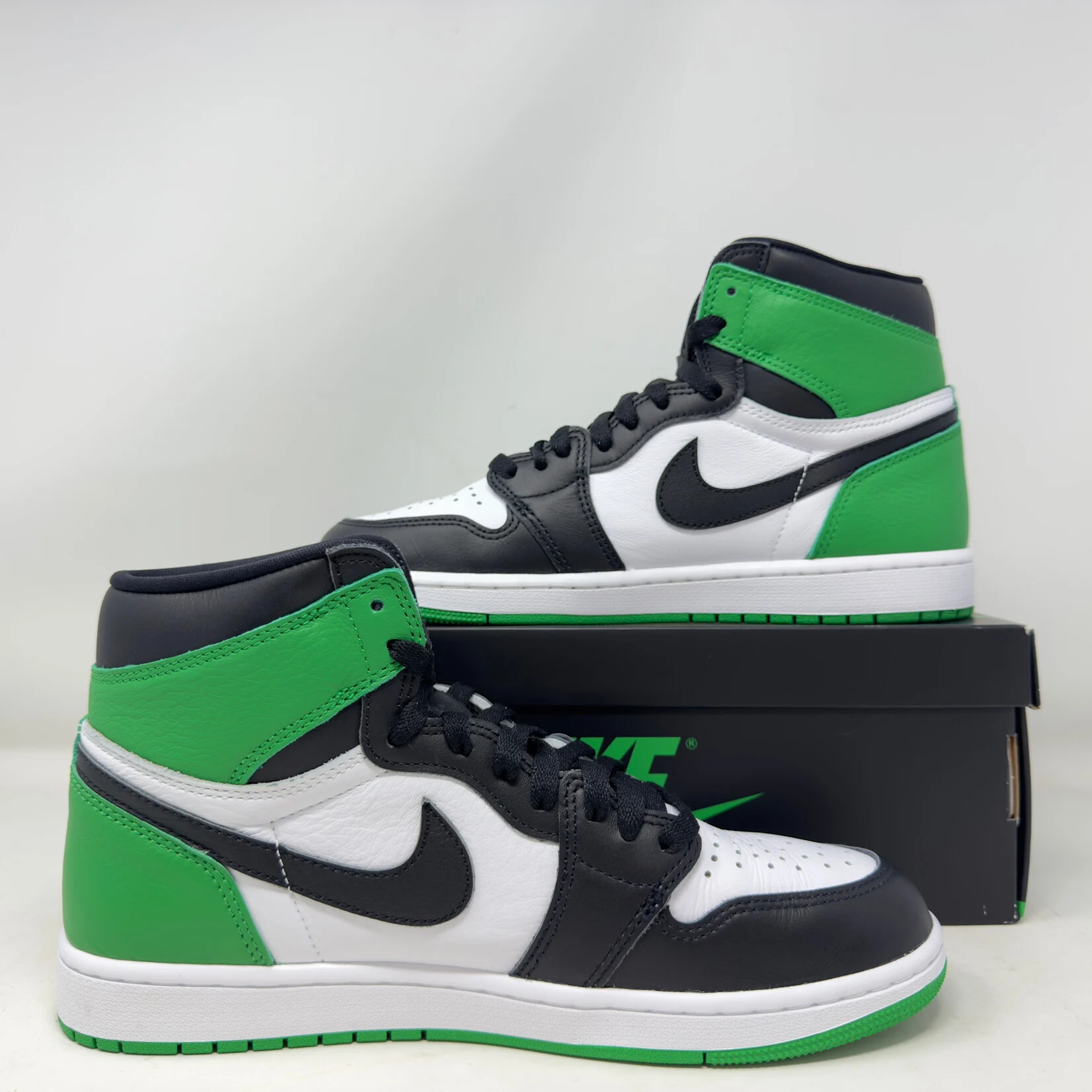 Jordan 1 Retro High OG Lucky Green