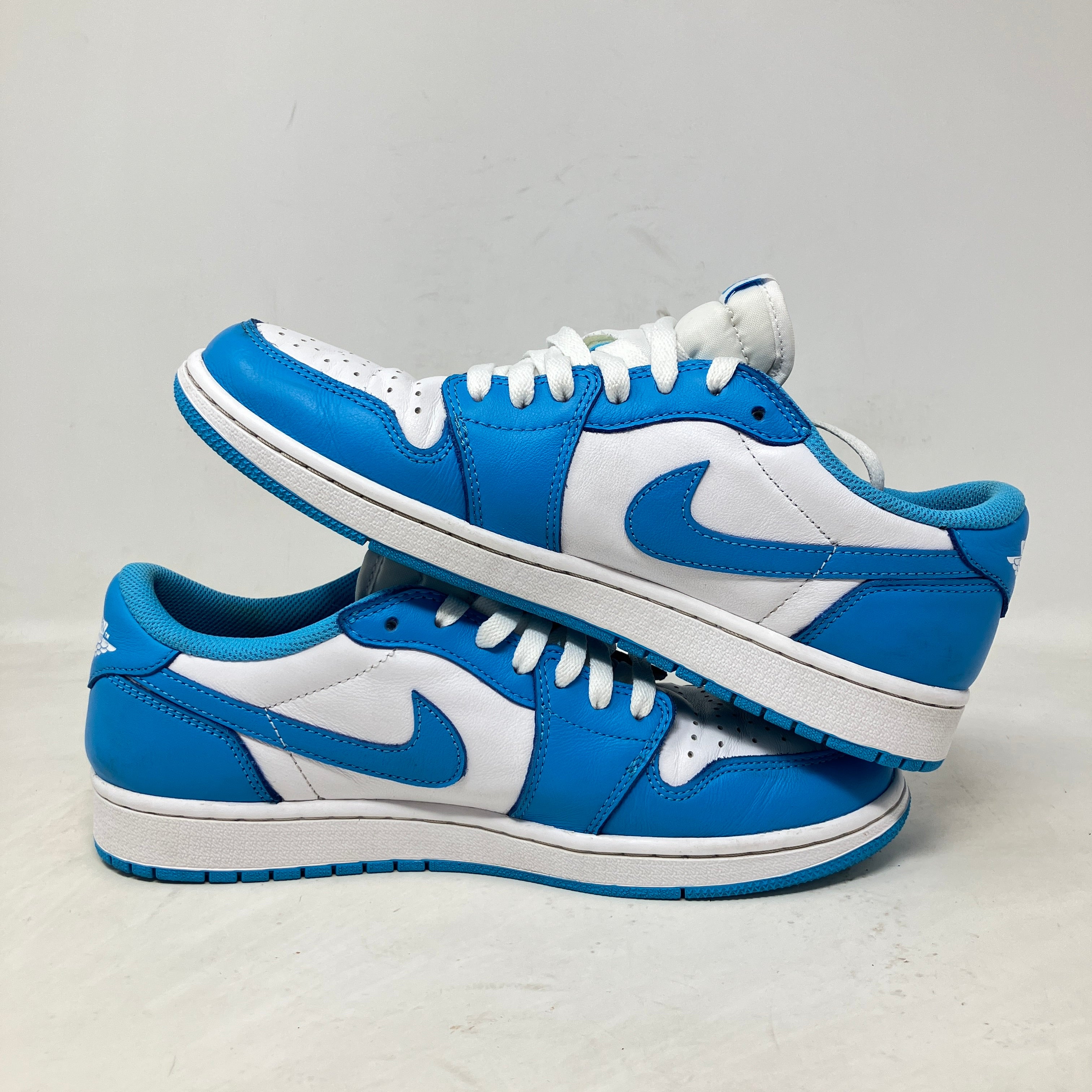 Jordan 1 Low SB UNC