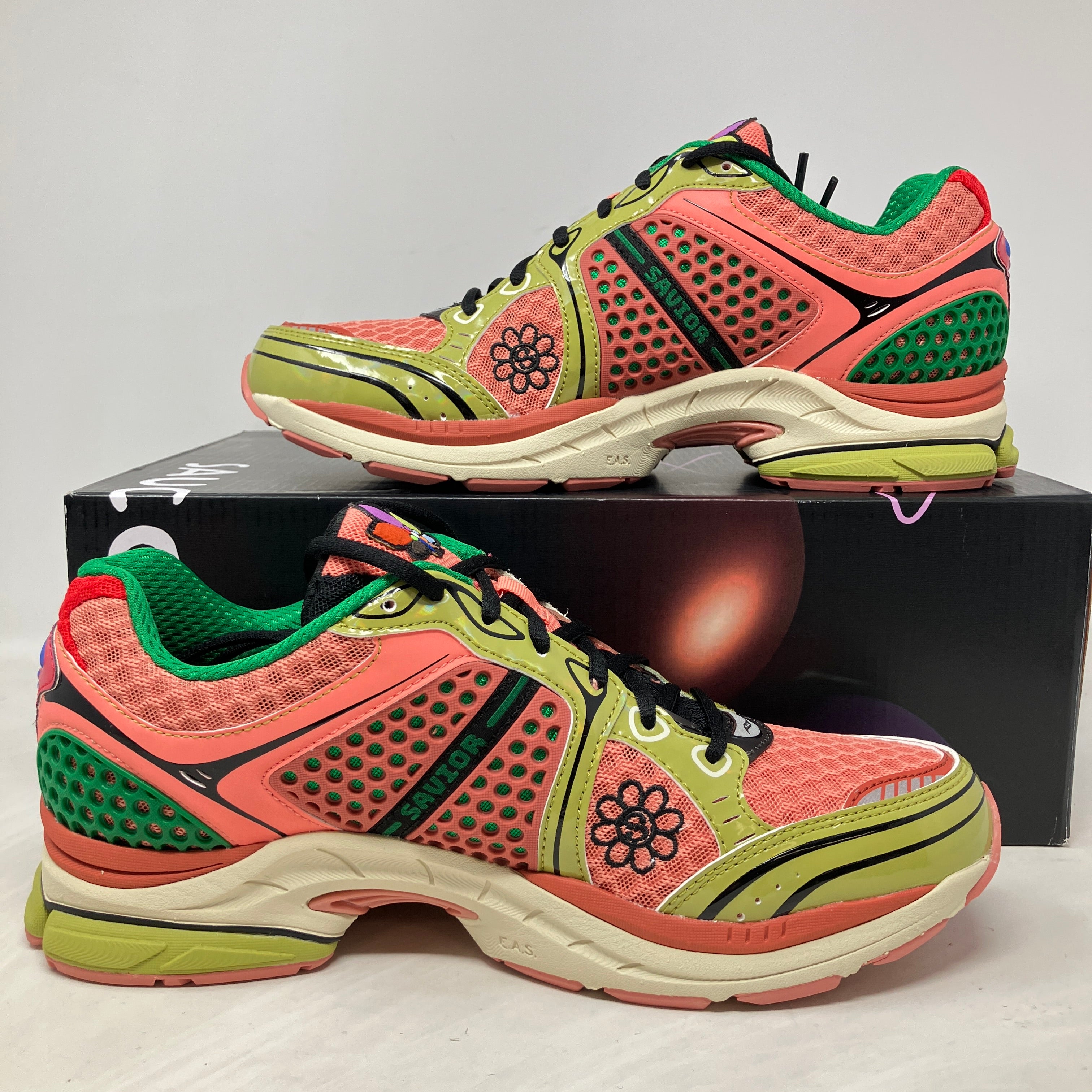 Saucony ProGrid Triumph 4 Jae Tips Flowers Grow Uptown Virginia Creeper