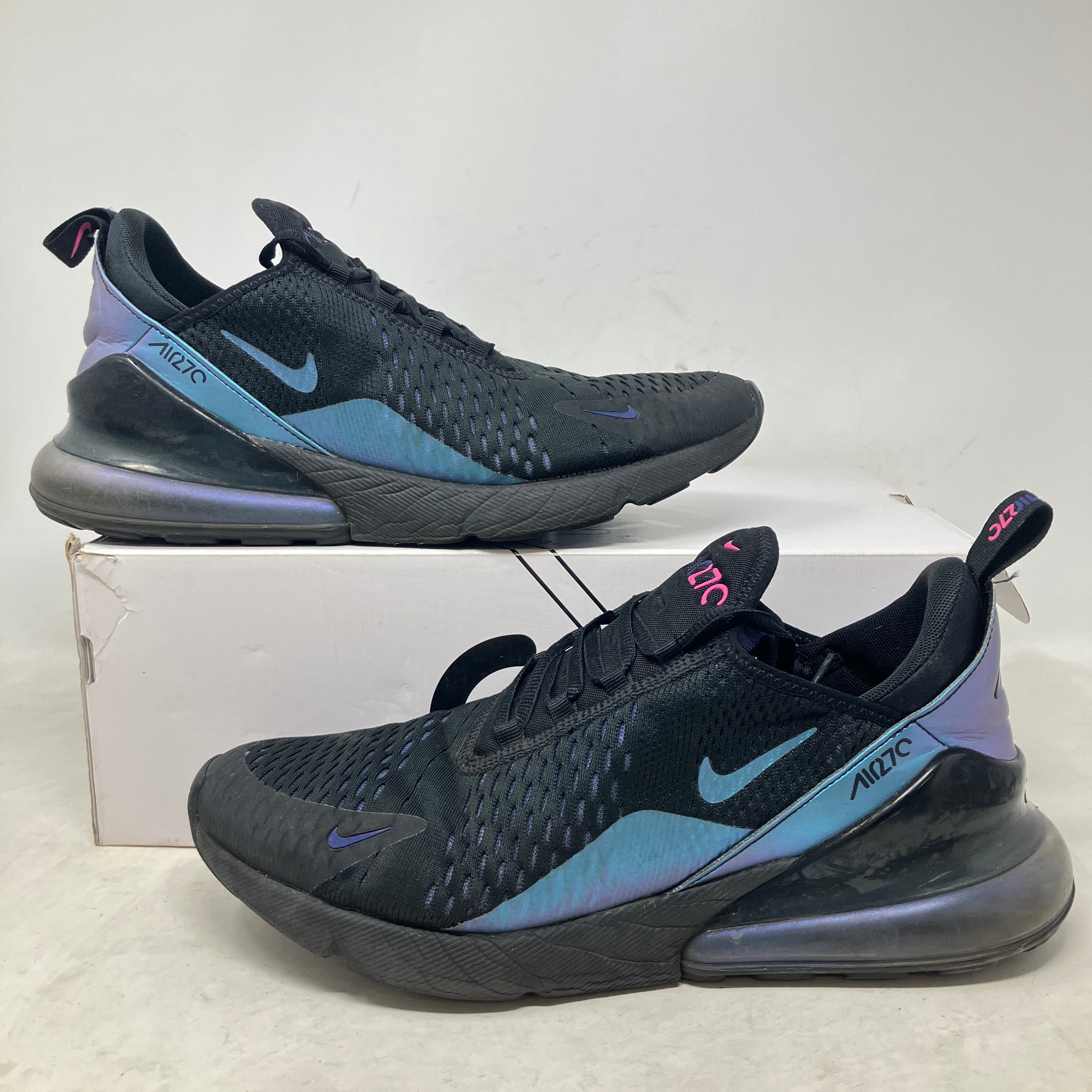 Nike Air Max 270 Throwback Future