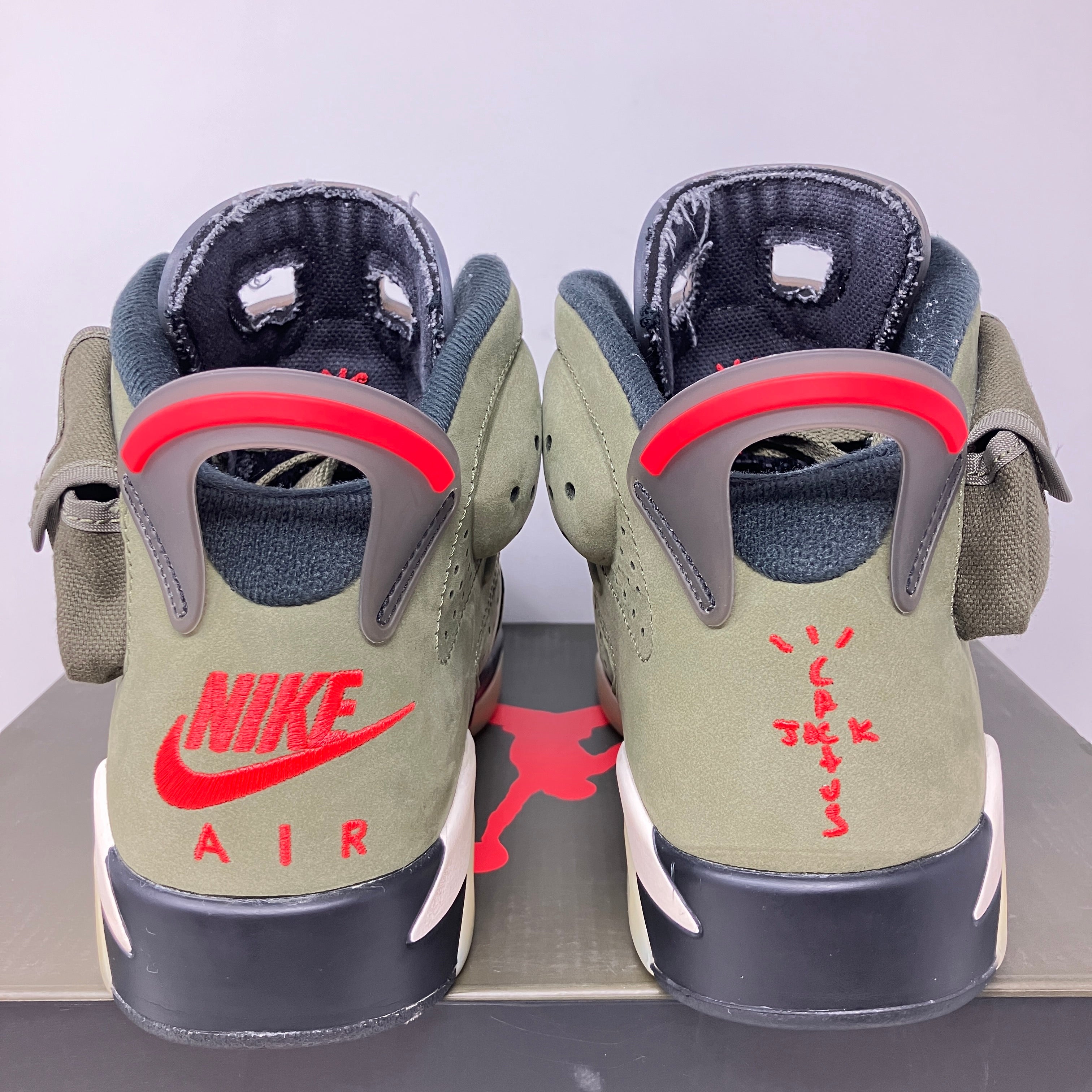 Jordan 6 Retro Travis Scott
