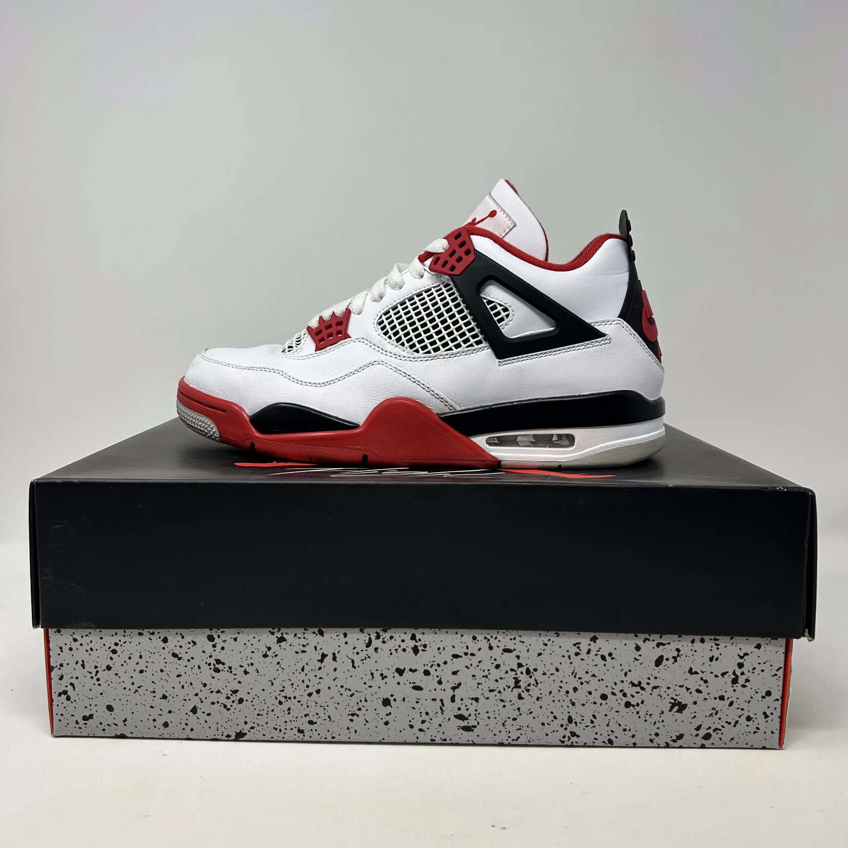 Jordan 4 Retro Fire Red (2020)