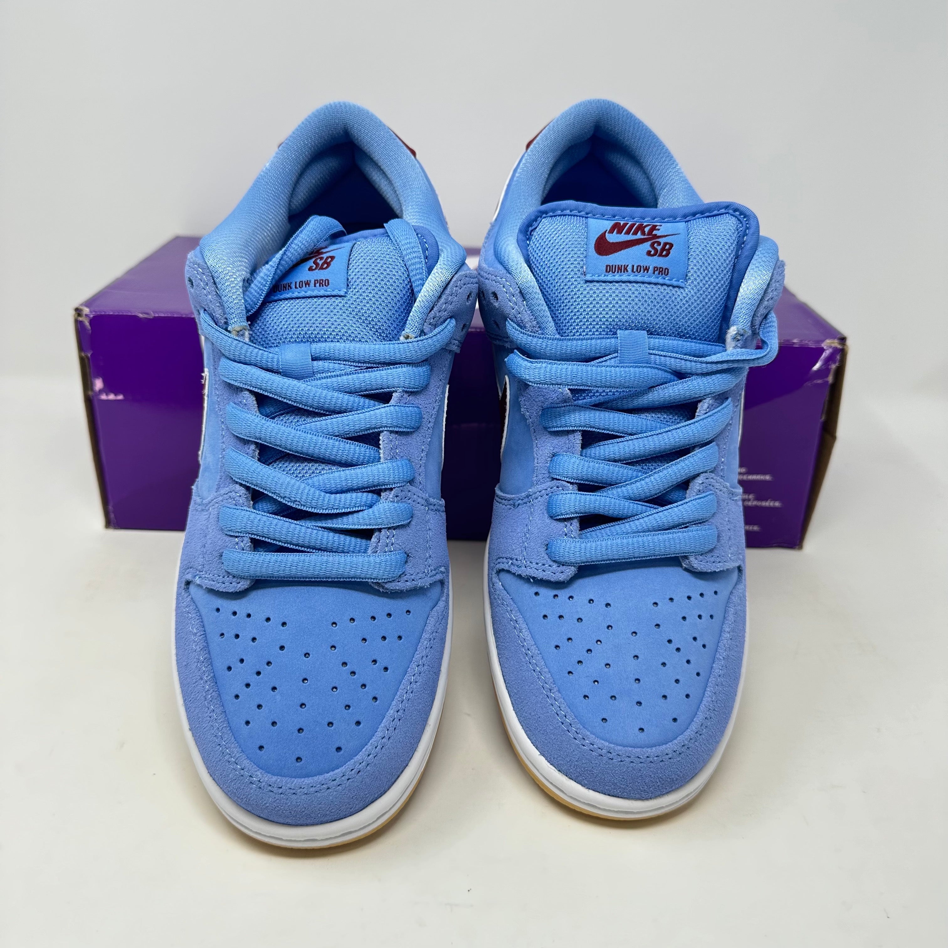 Nike SB Dunk Low Philadelphia Phillies