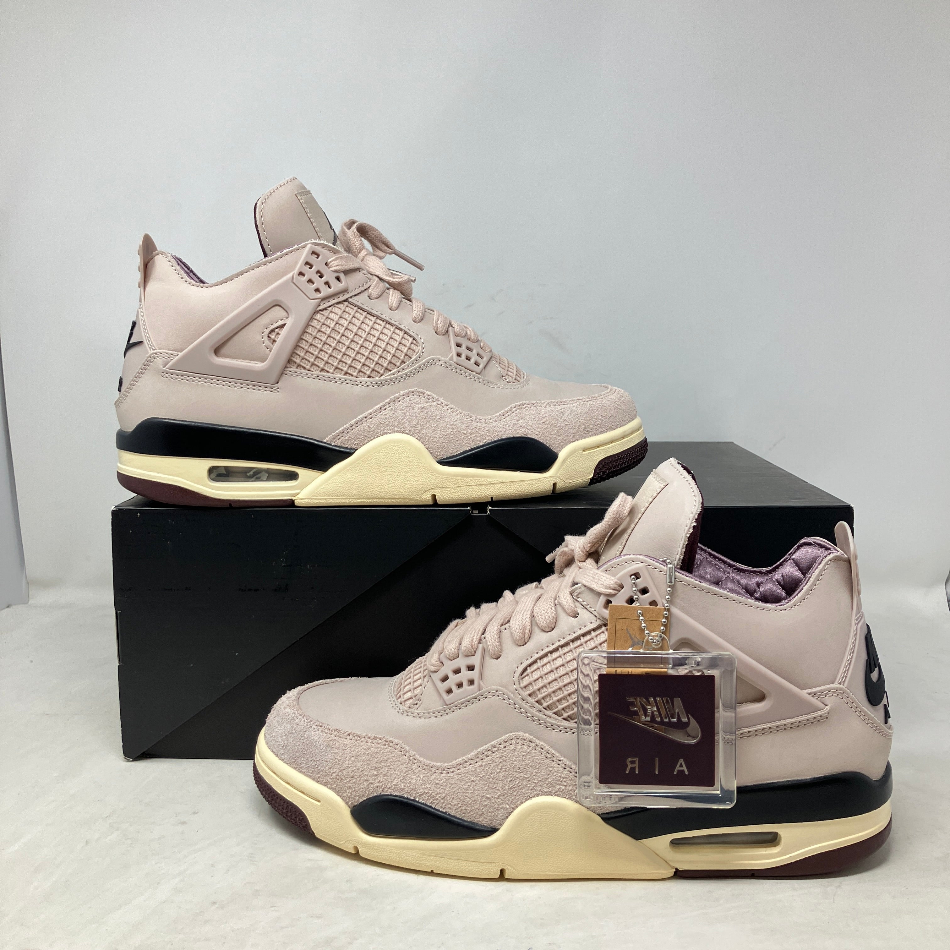 Jordan 4 Retro OG SP A Ma Maniére While You Were Sleeping (Women's)