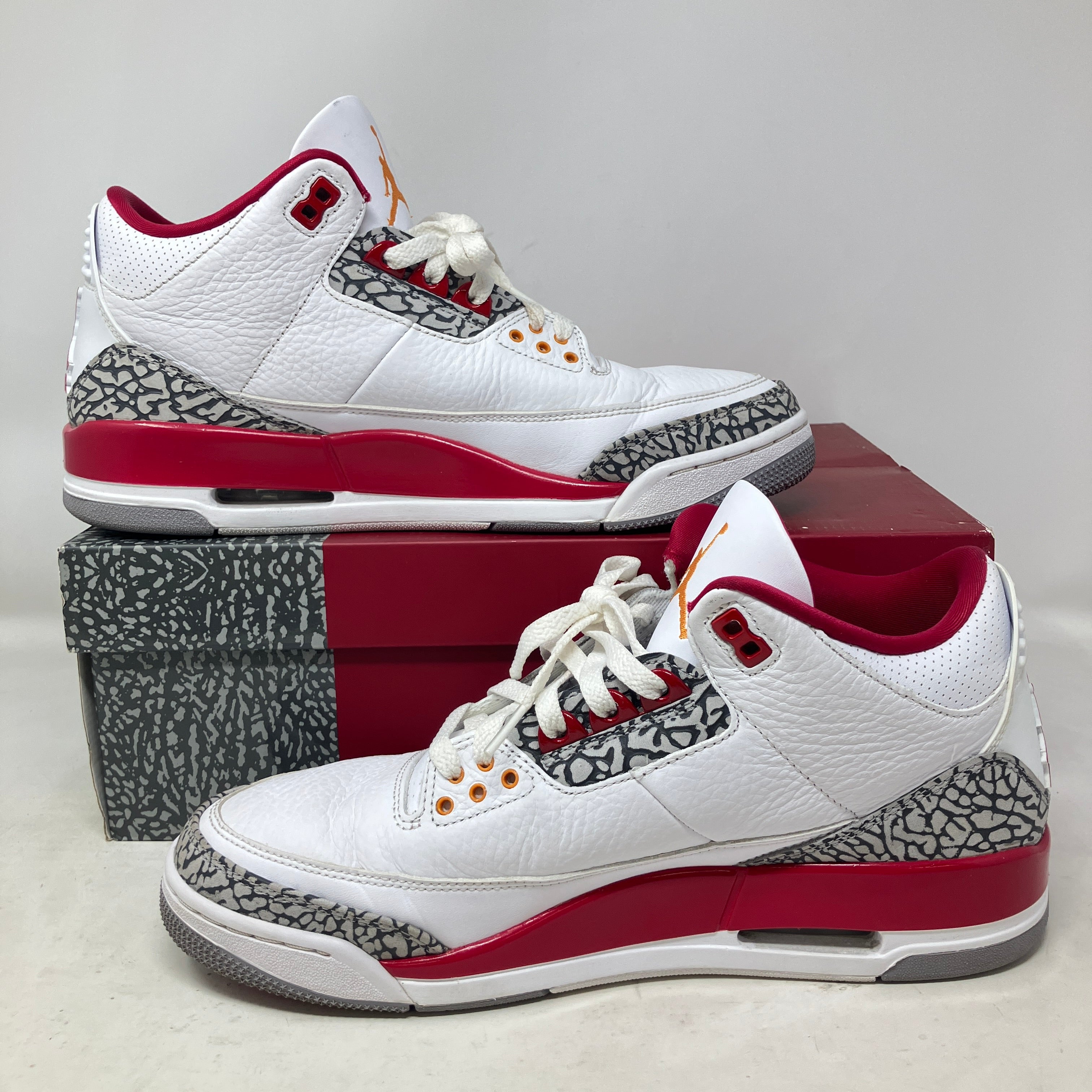 Jordan 3 Retro Cardinal Red