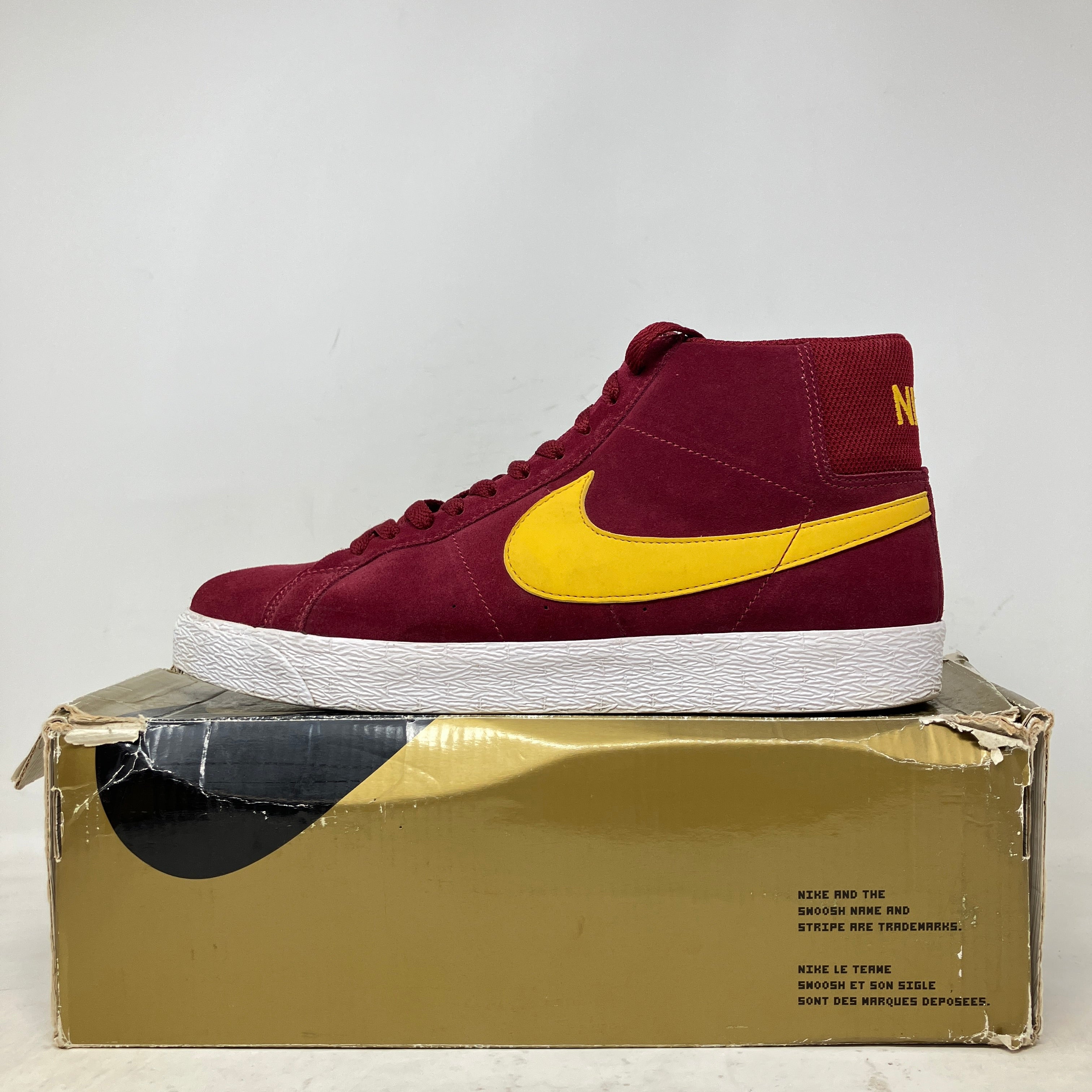 Nike SB Blazer USC