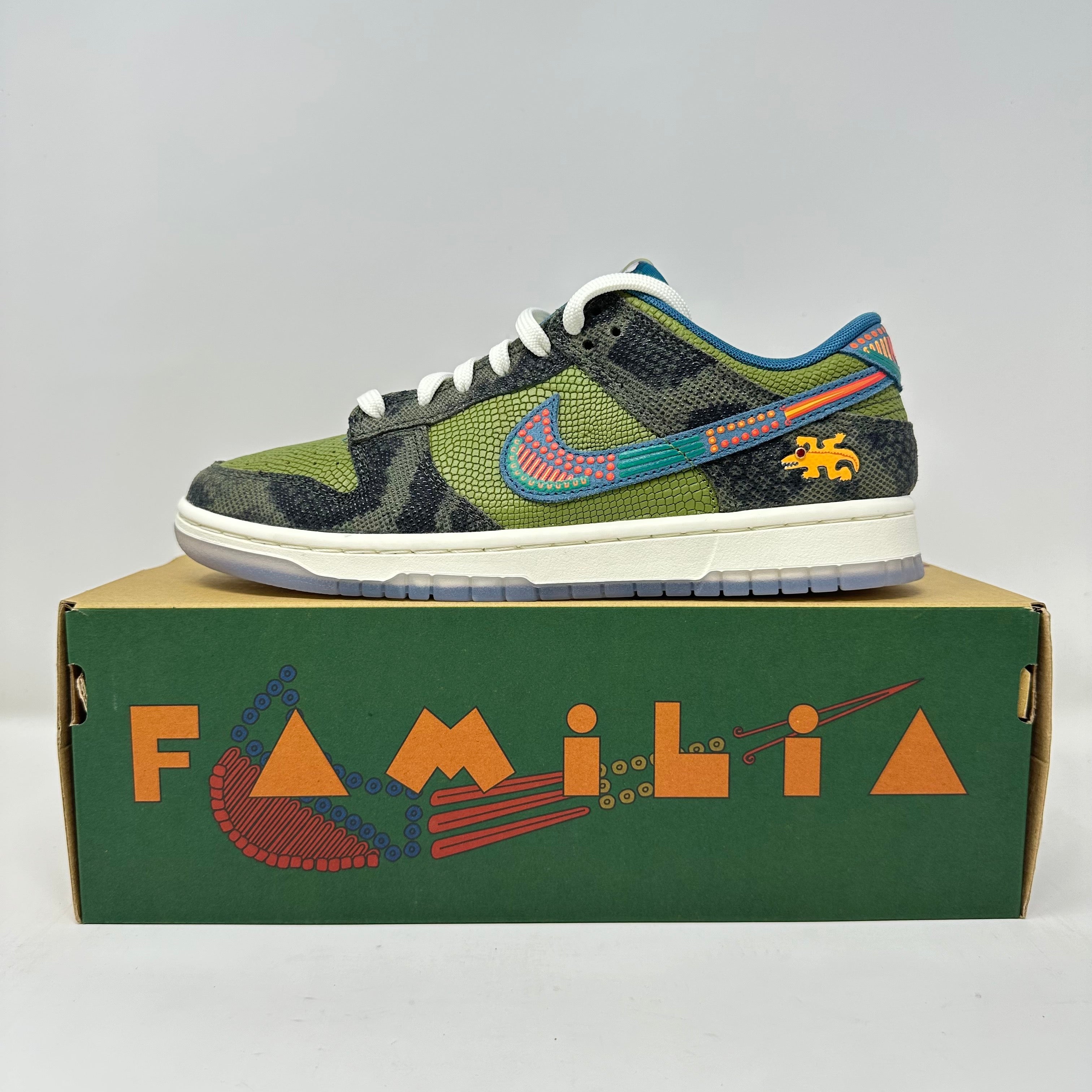 Nike Dunk Low Siempre Familia