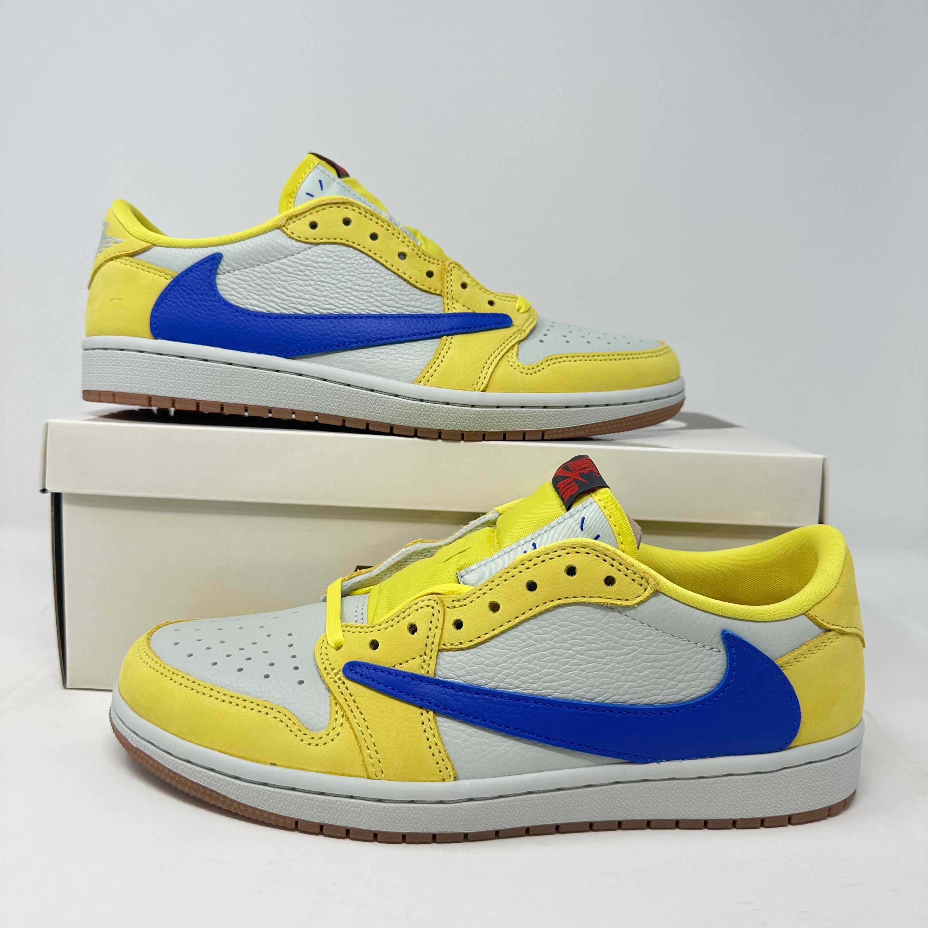 Jordan 1 Retro Low OG SP Travis Scott Canary (Women's)