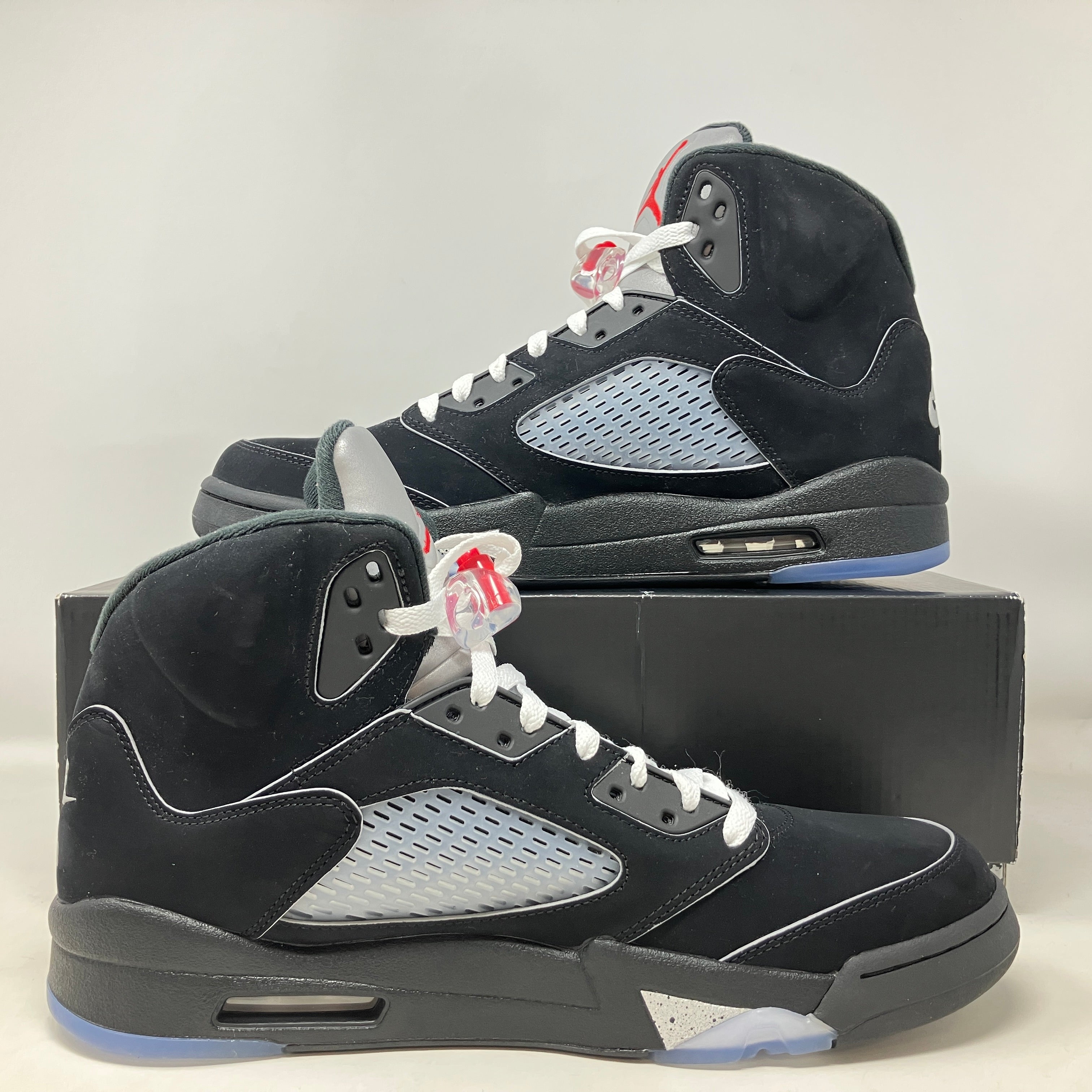 Jordan 5 Retro OG Black Metallic Reimagined