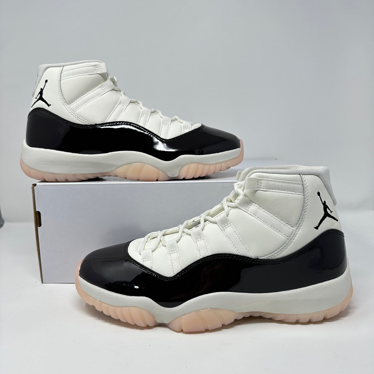Jordan 11 Retro Neapolitan (Women's)
