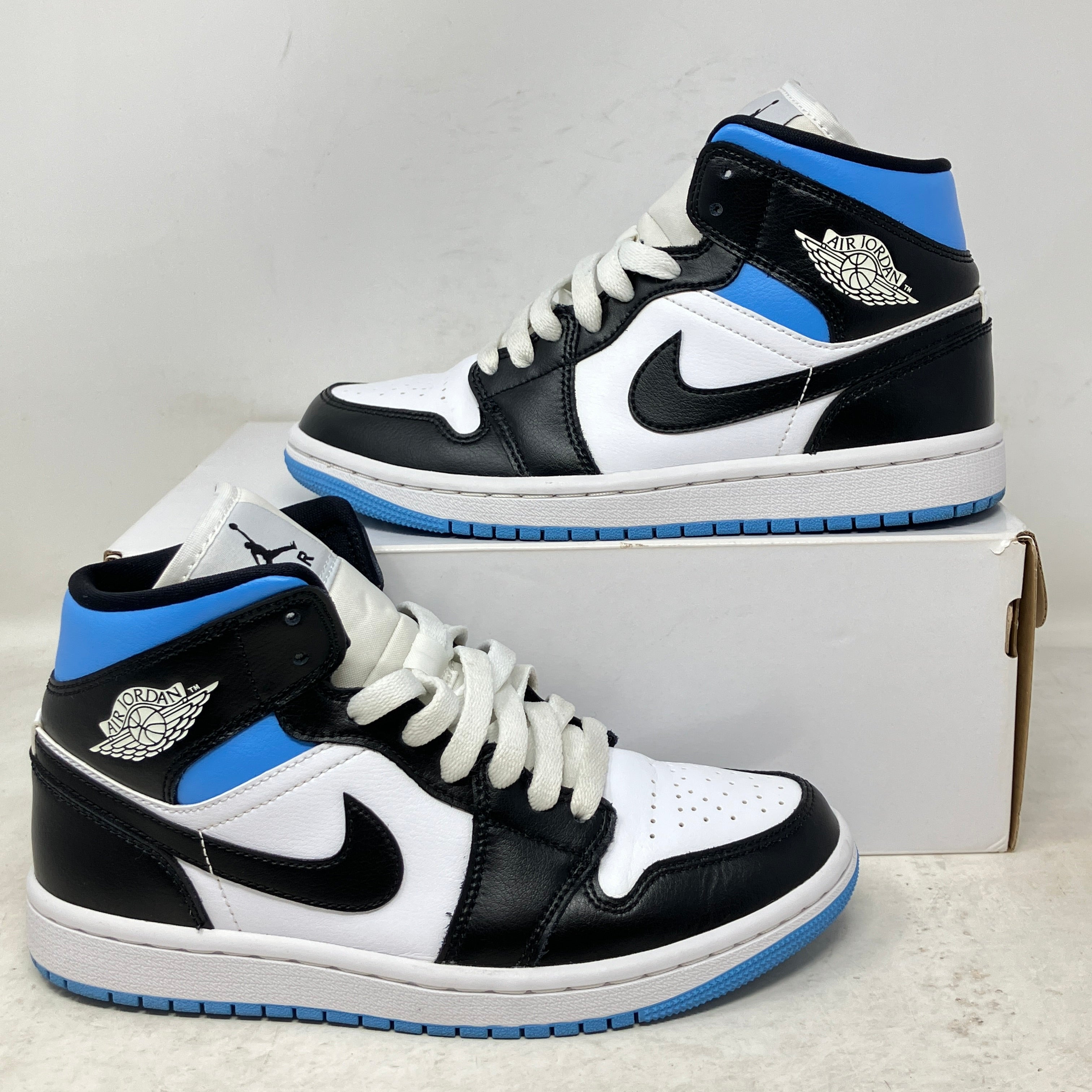 Jordan 1 Mid University Blue (Women's)
