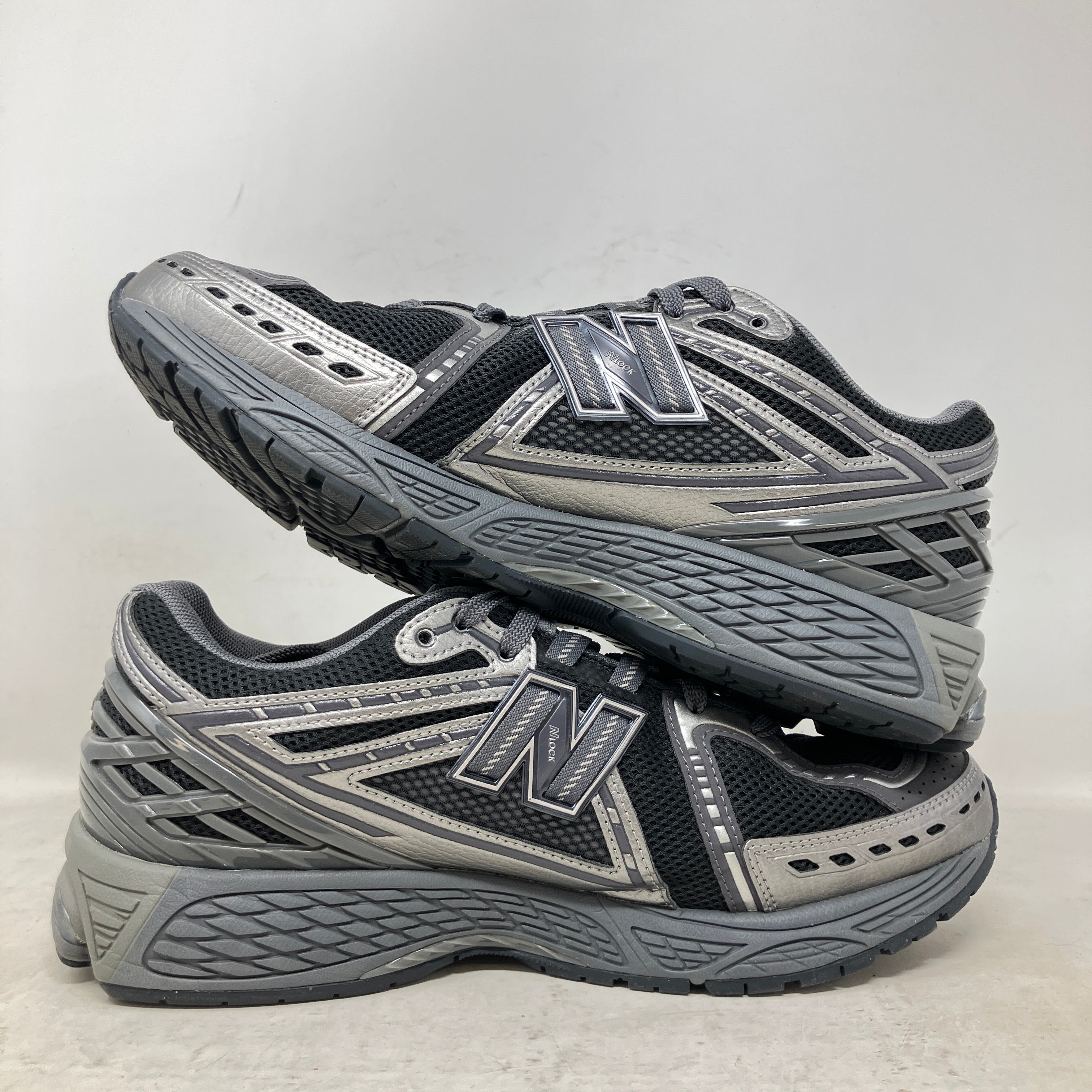 New Balance 1906R Phantom Dark Grey Metallic Silver