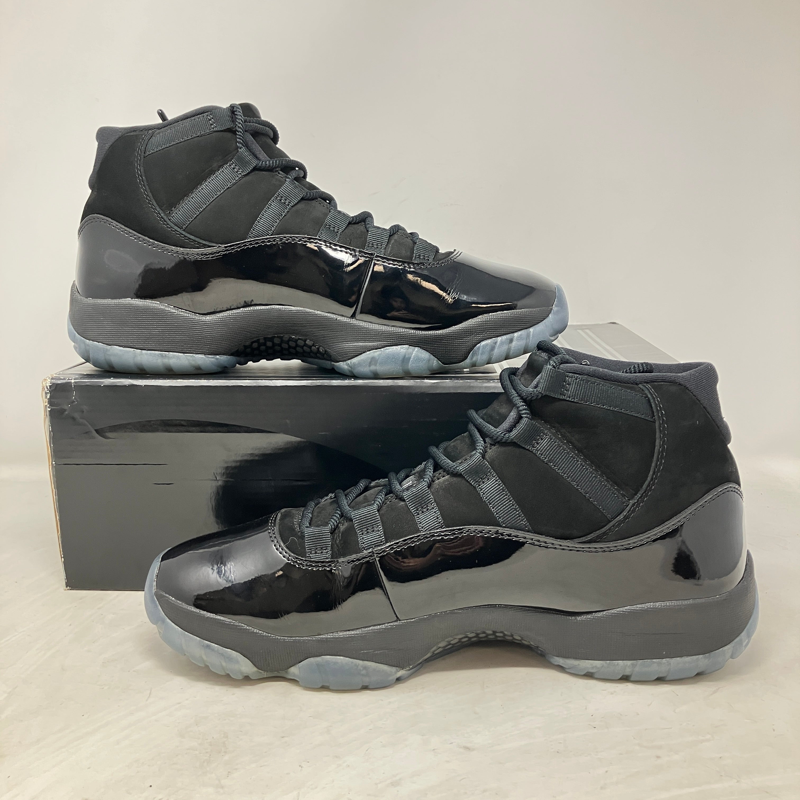 Jordan 11 Retro Cap and Gown