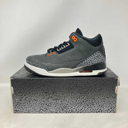 Jordan 3 Retro Fear Pack 2023 sneaker in black and grey with orange accents on shoebox