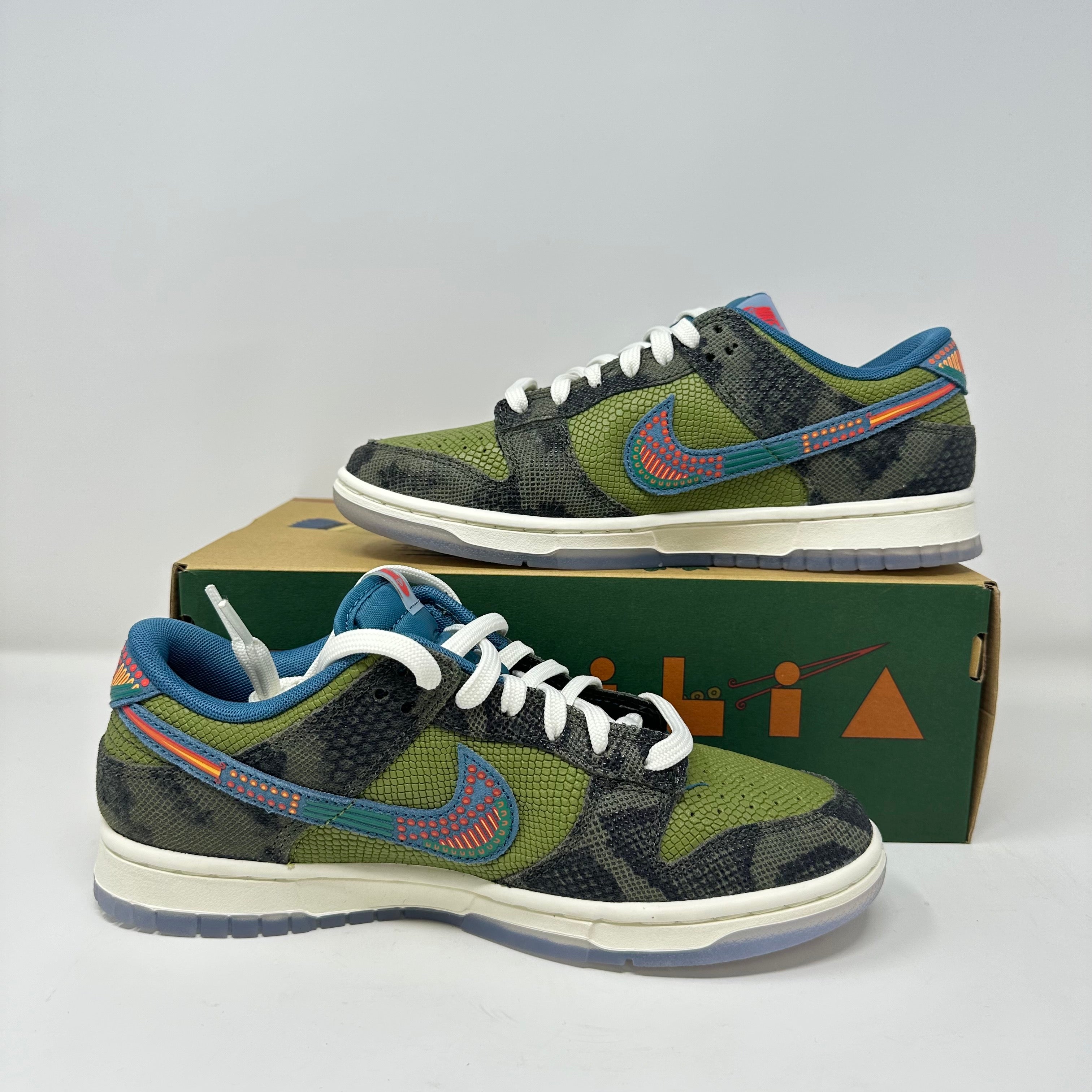 Nike Dunk Low Siempre Familia