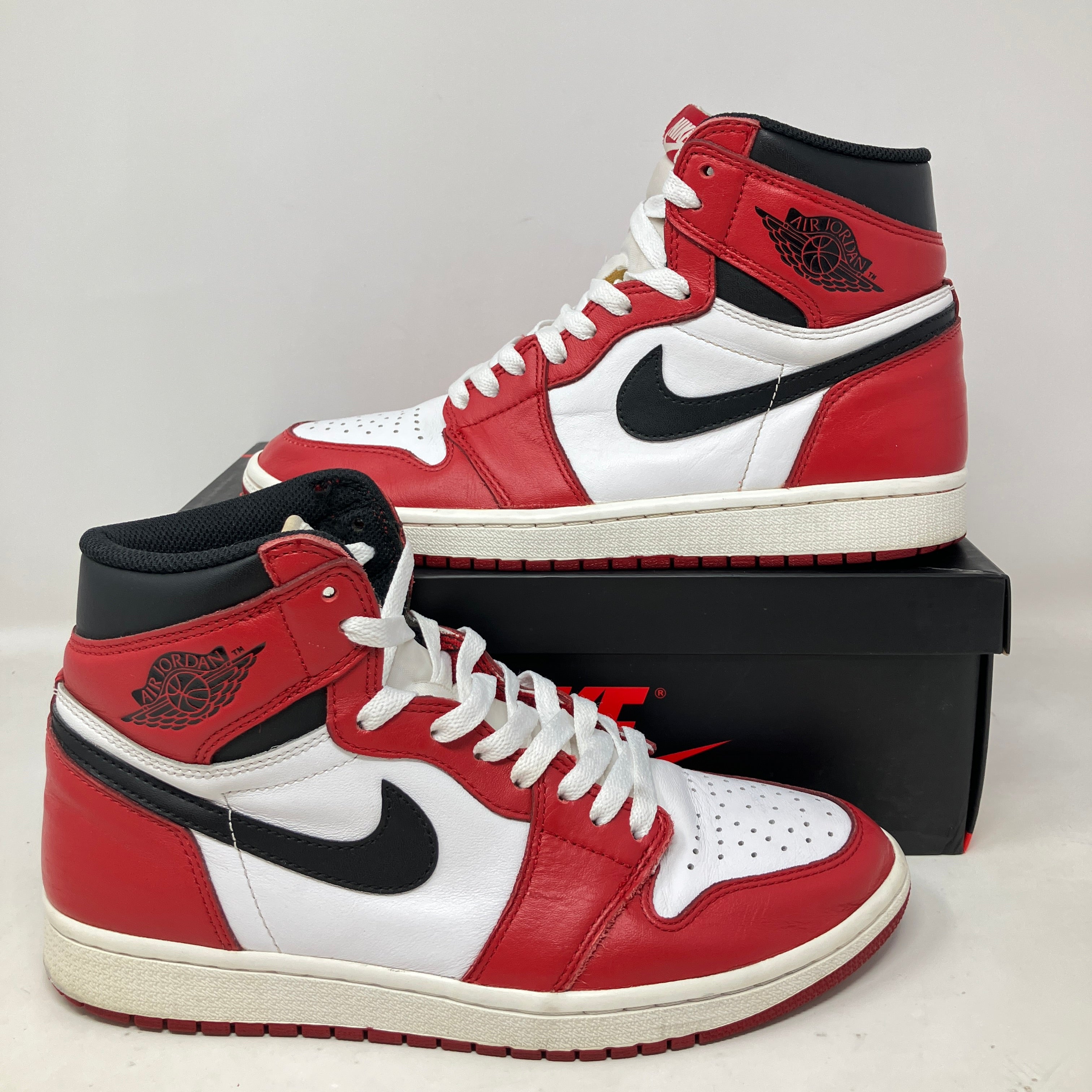 Jordan 1 Retro Chicago (2015)