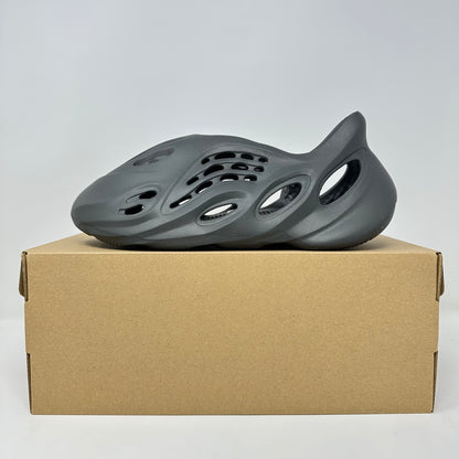 adidas Yeezy Foam RNR Onyx