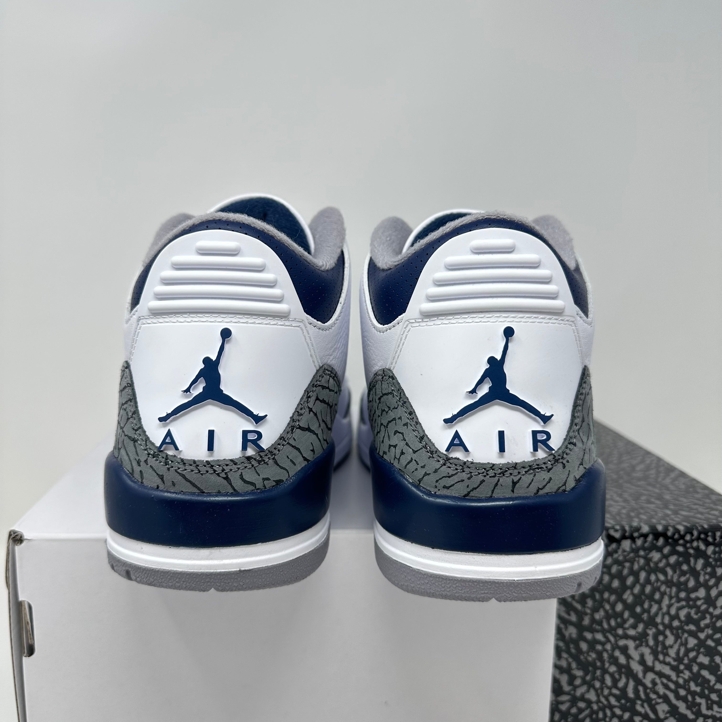 Jordan 3 Retro Midnight Navy