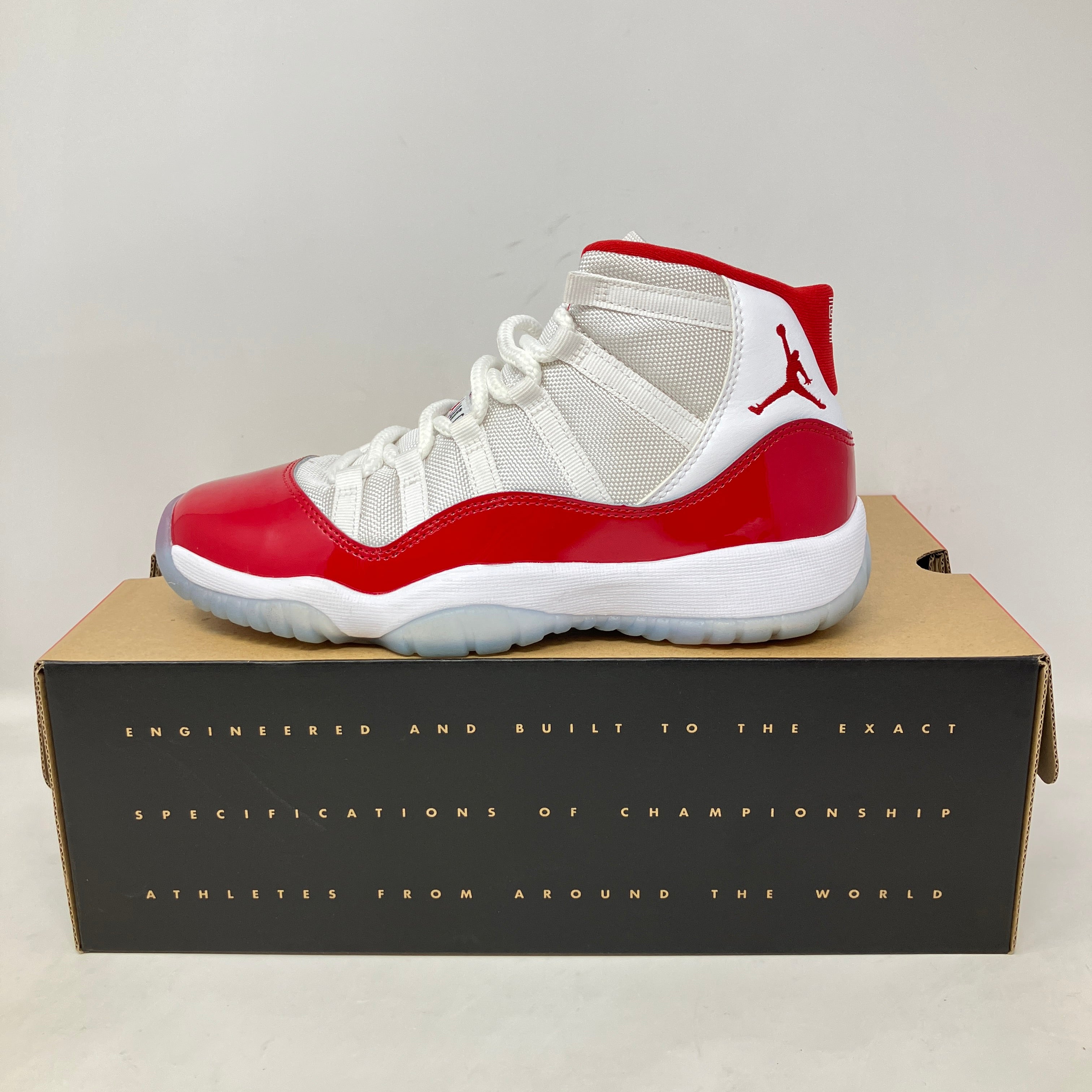 Jordan 11 Retro Cherry (2022) (GS)