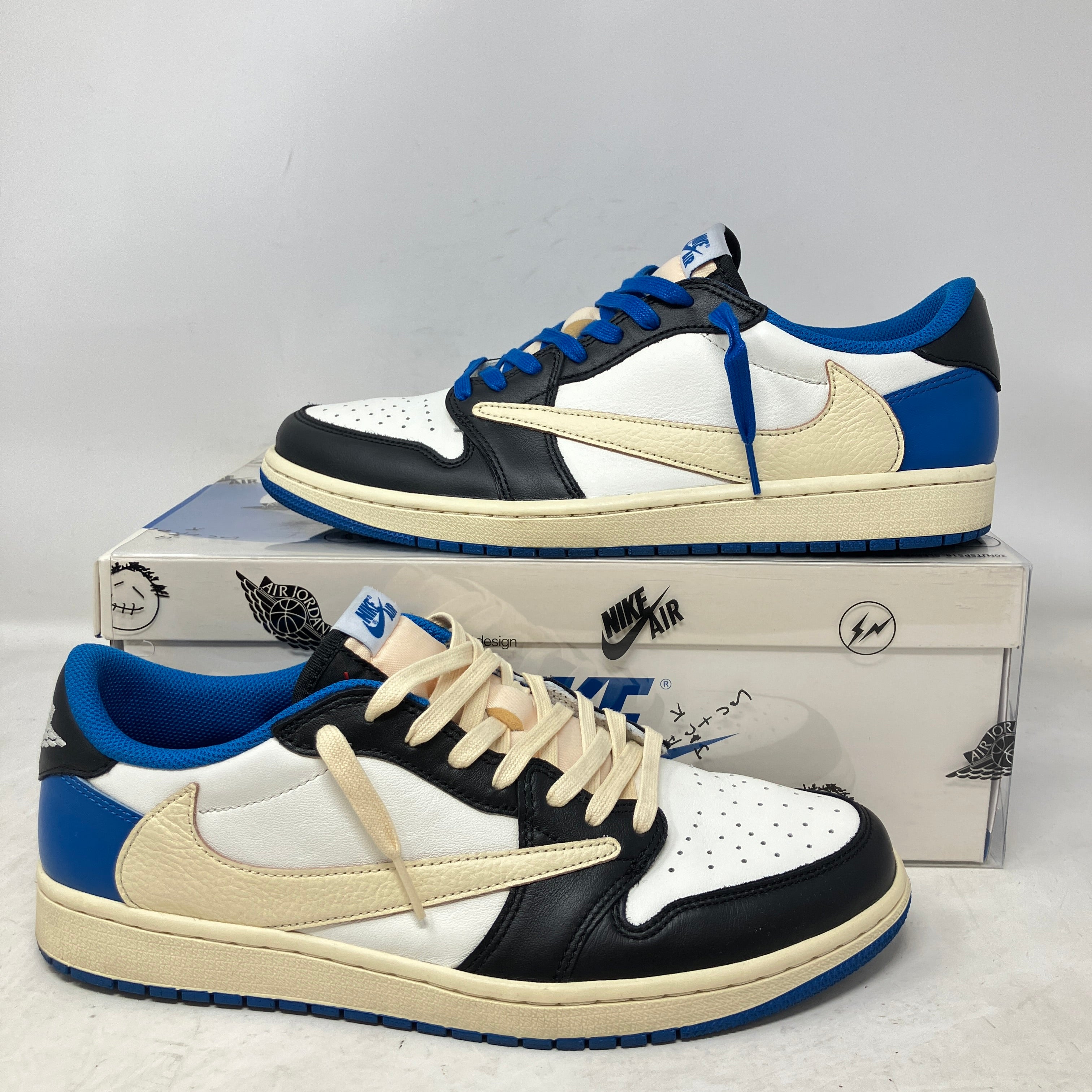 Jordan 1 Retro Low OG SP Fragment x Travis Scott