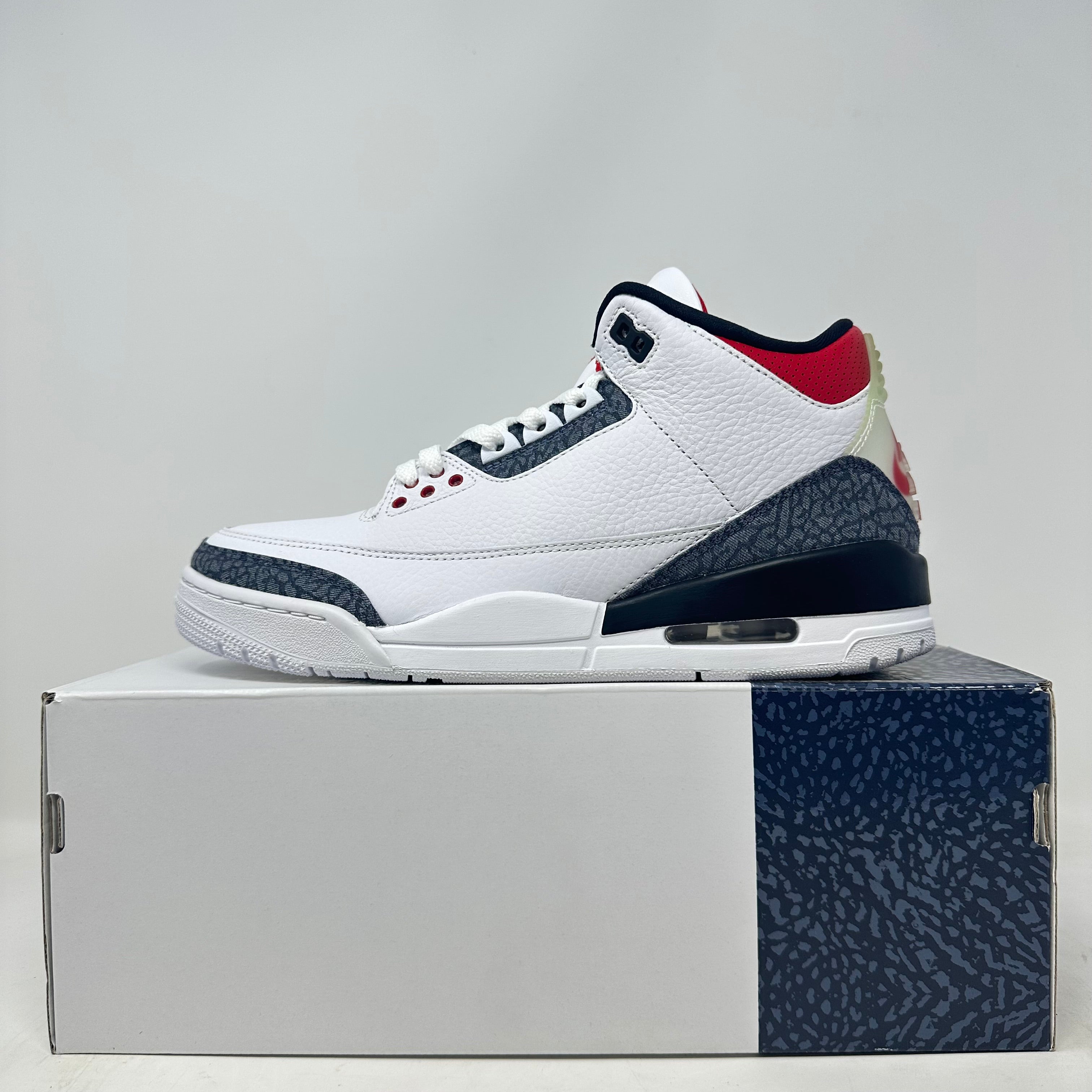 Jordan 3 Retro SE Fire Red Denim (2020)