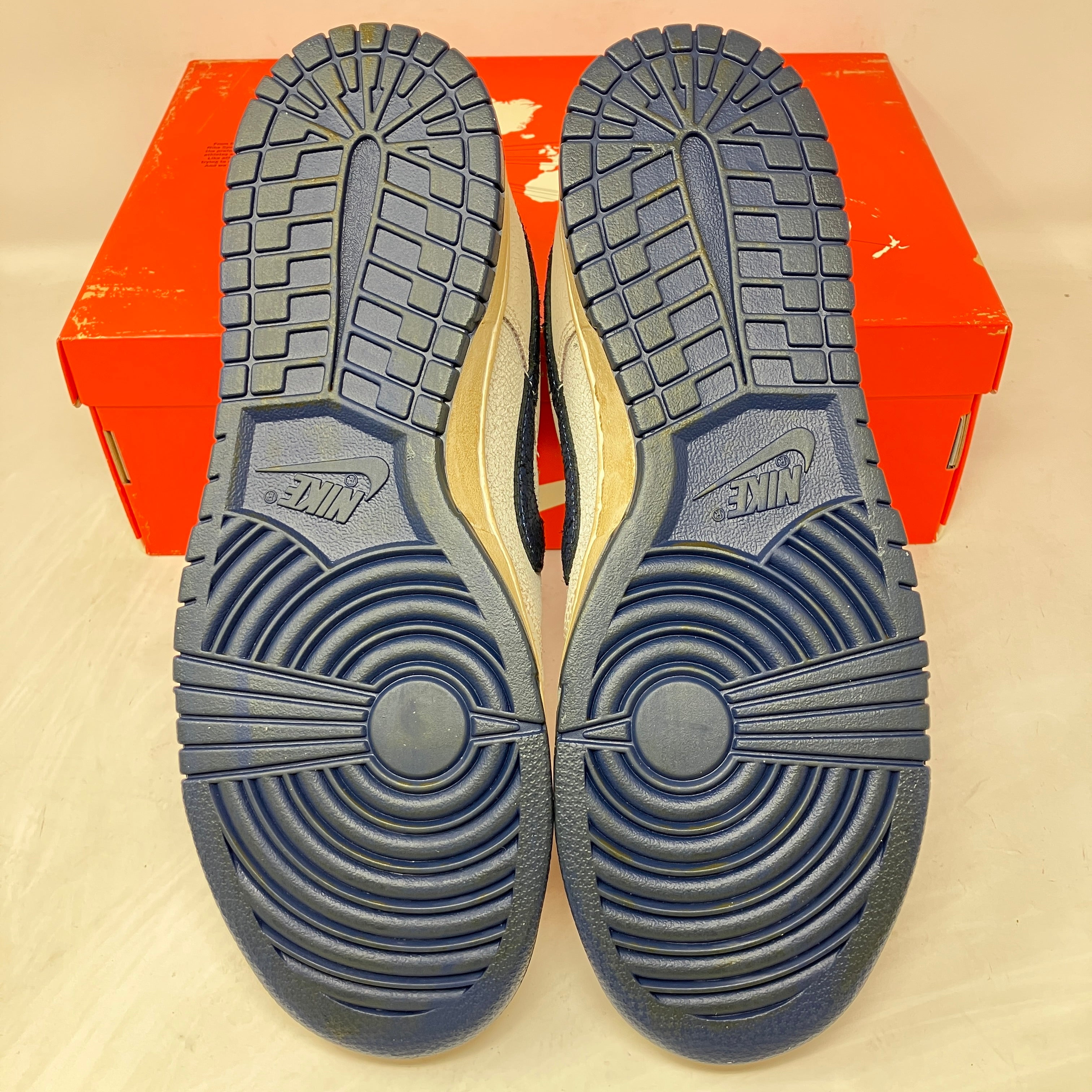 Nike Dunk Low Stranger Things Phantom