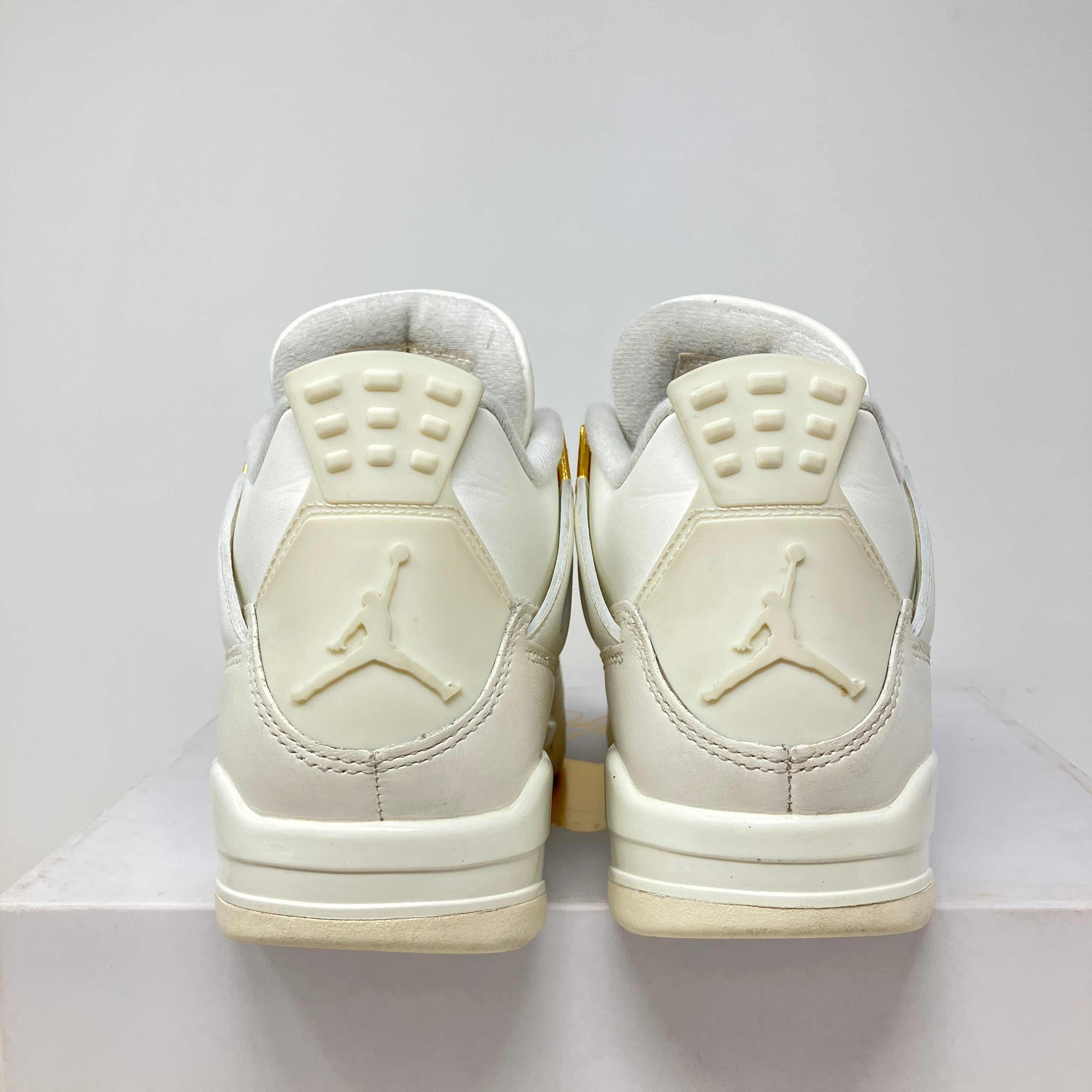 Jordan 4 Retro Metallic Gold (Women's)