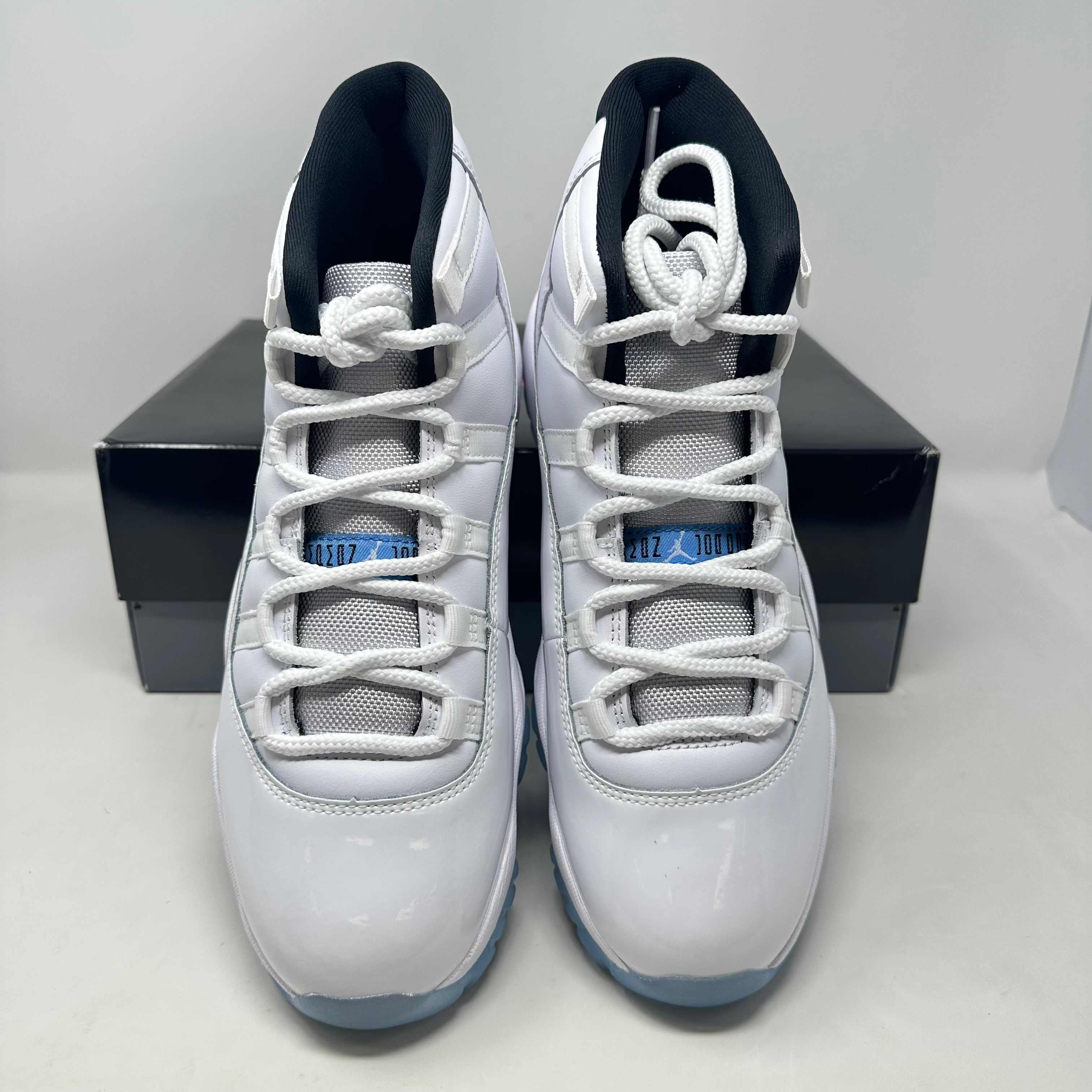 Jordan 11 Retro Legend Blue (2024)