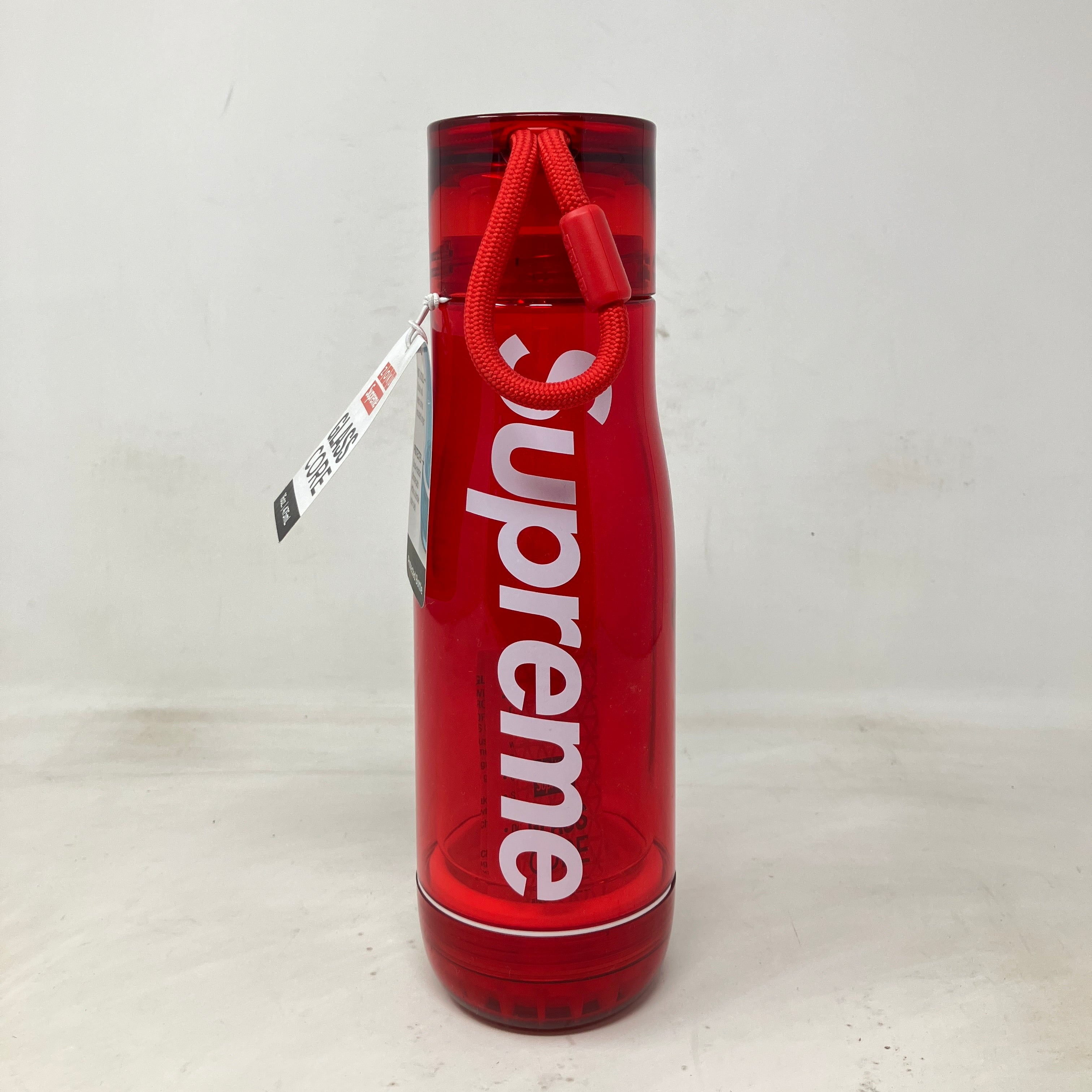Supreme Zoku Glass Core 16 oz. Bottle Red