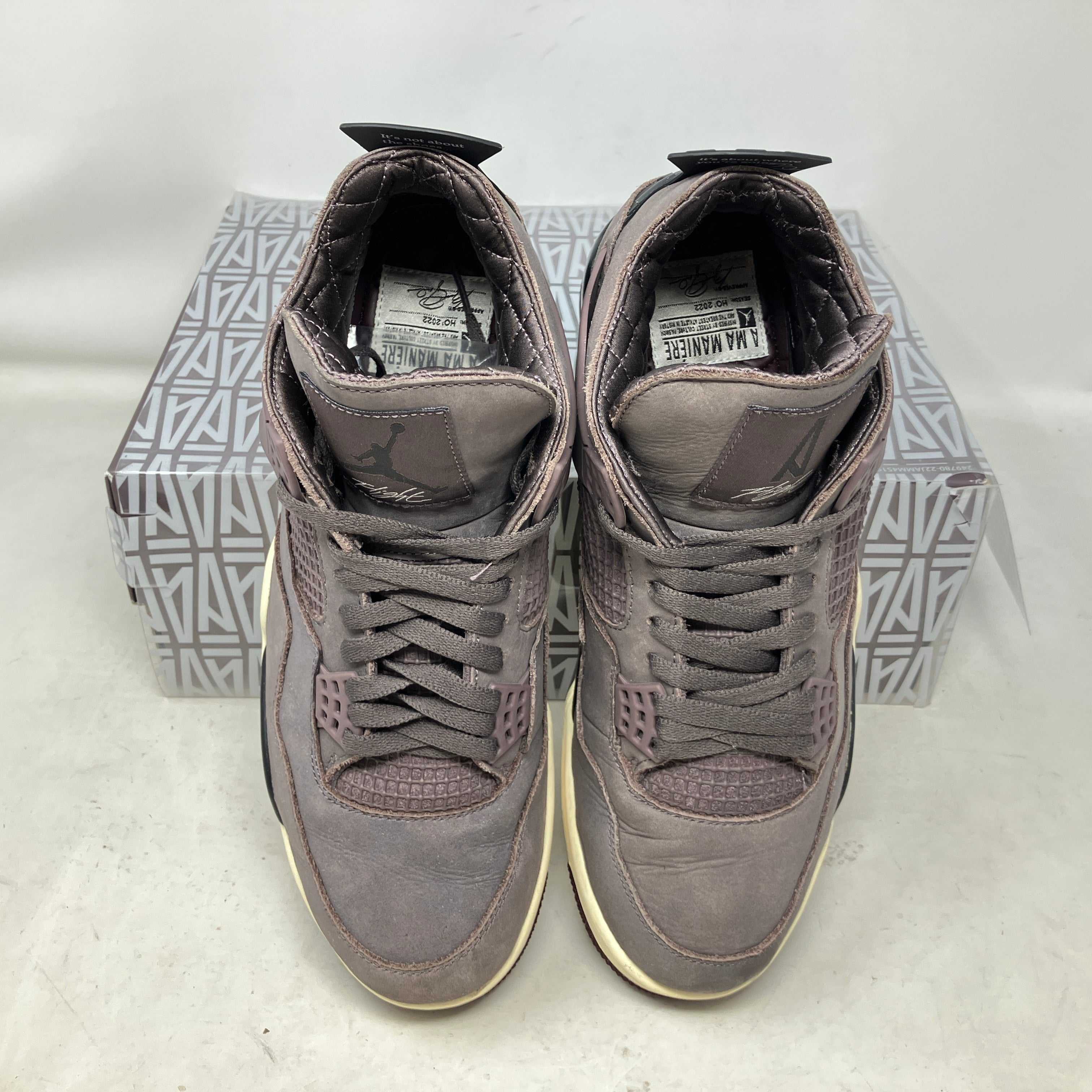 Jordan 4 Retro SP A Ma Maniére Violet Ore