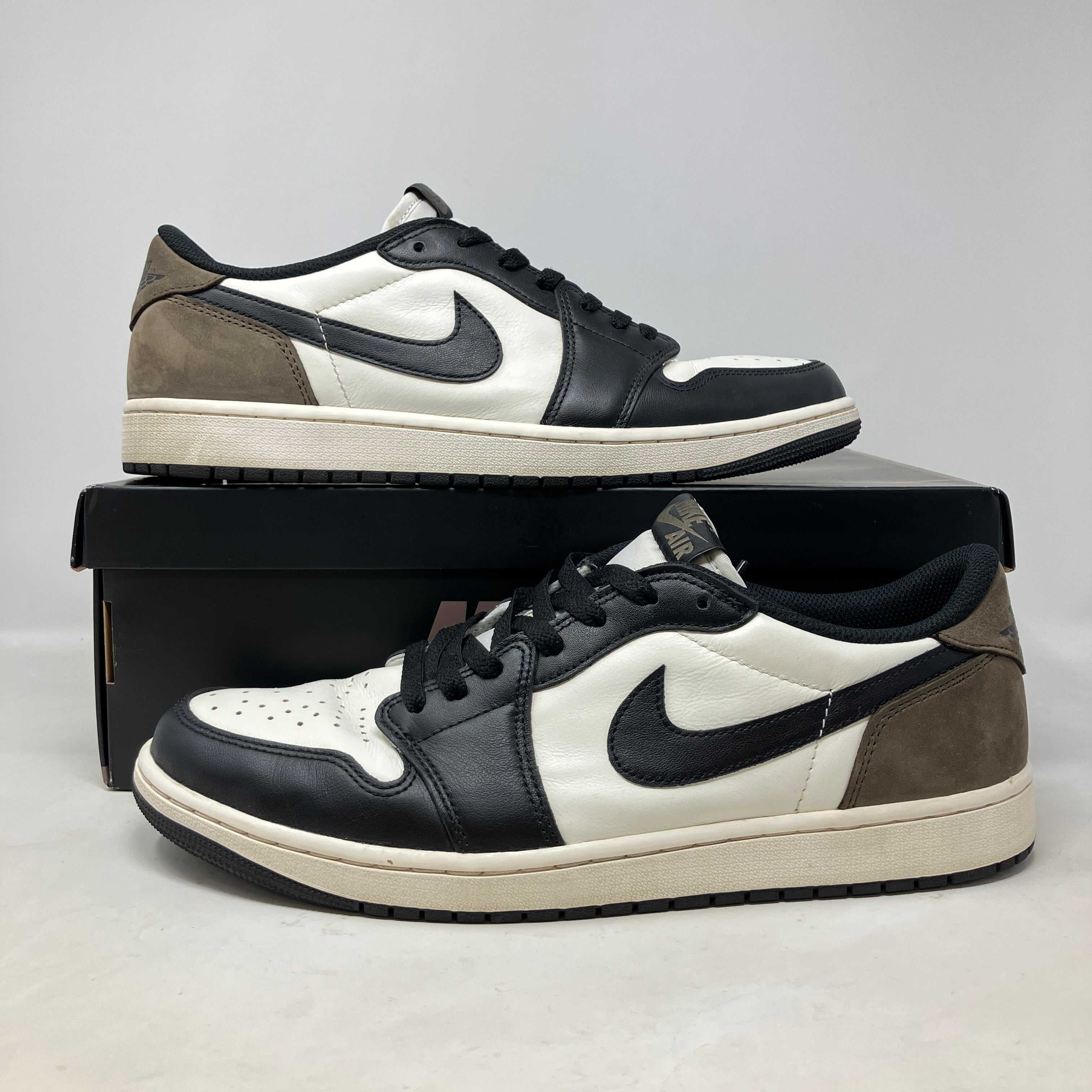Jordan 1 Retro Low OG Mocha