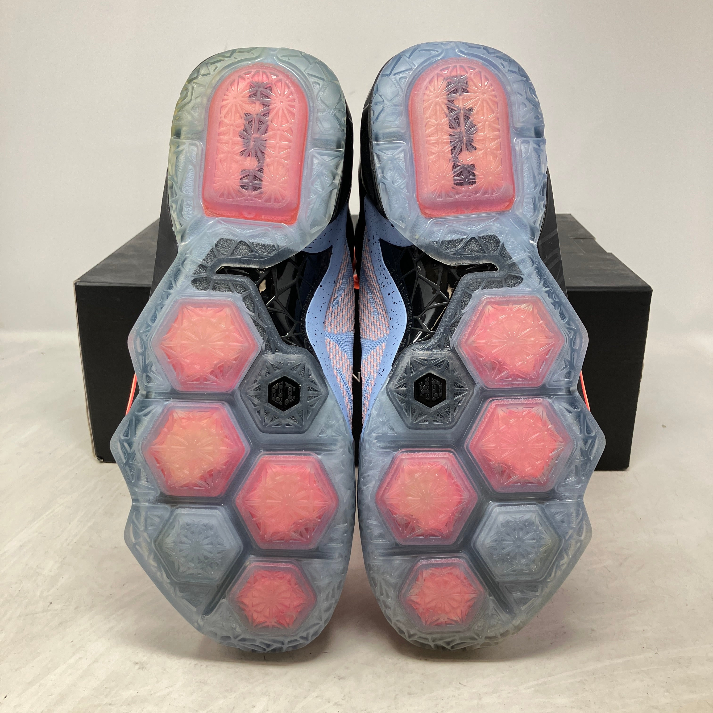 Nike LeBron 12 Easter