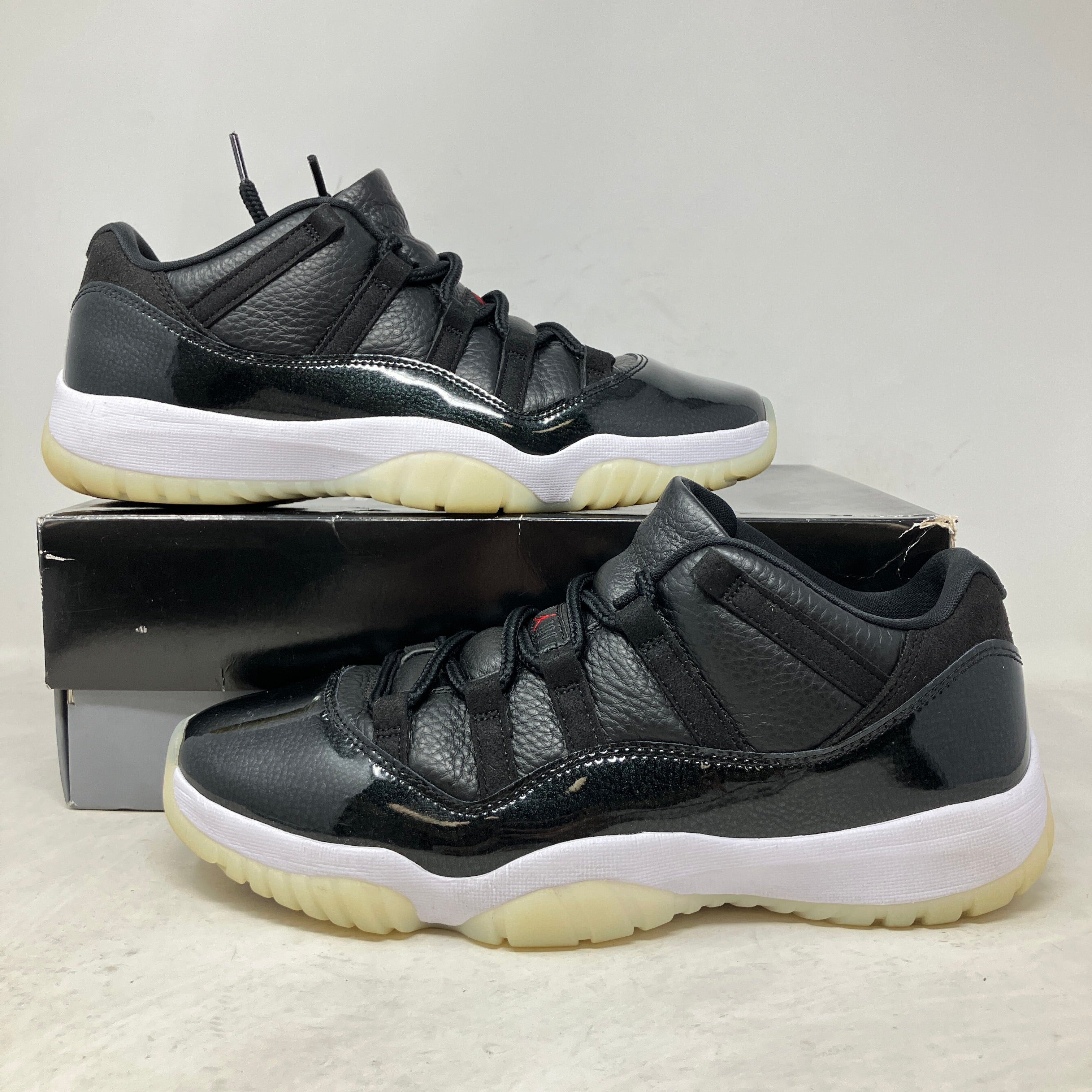 Jordan 11 Retro Low 72-10
