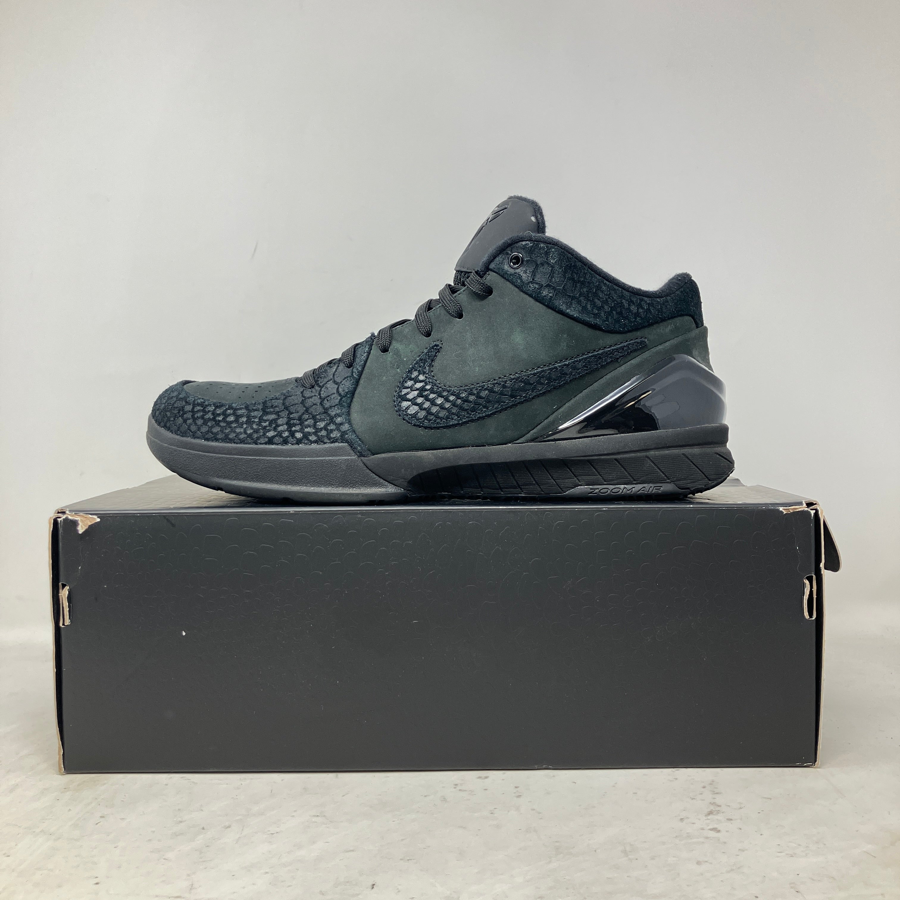 Nike Kobe 4 Protro Gift of Mamba
