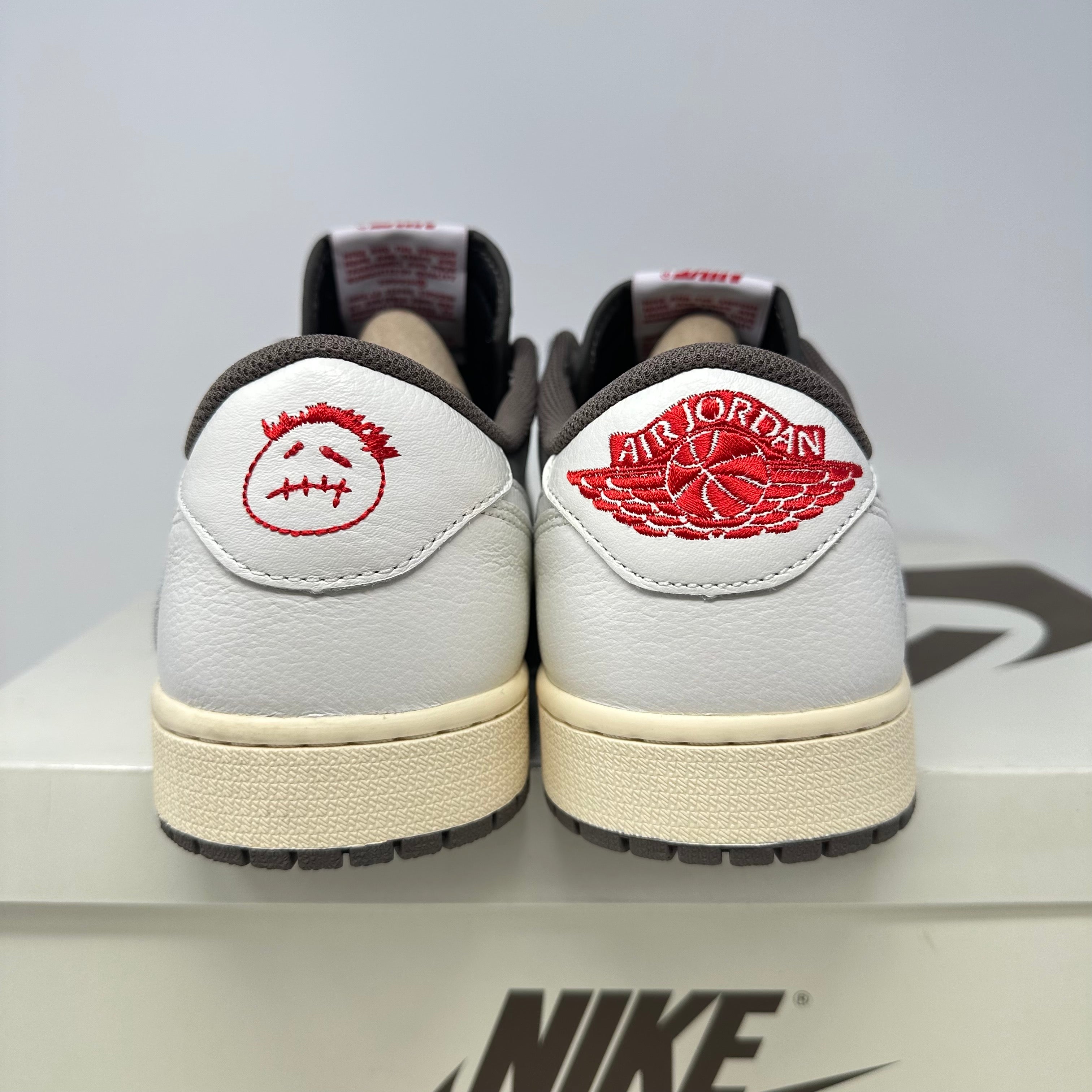 Jordan 1 Retro Low OG SP Travis Scott Reverse Mocha