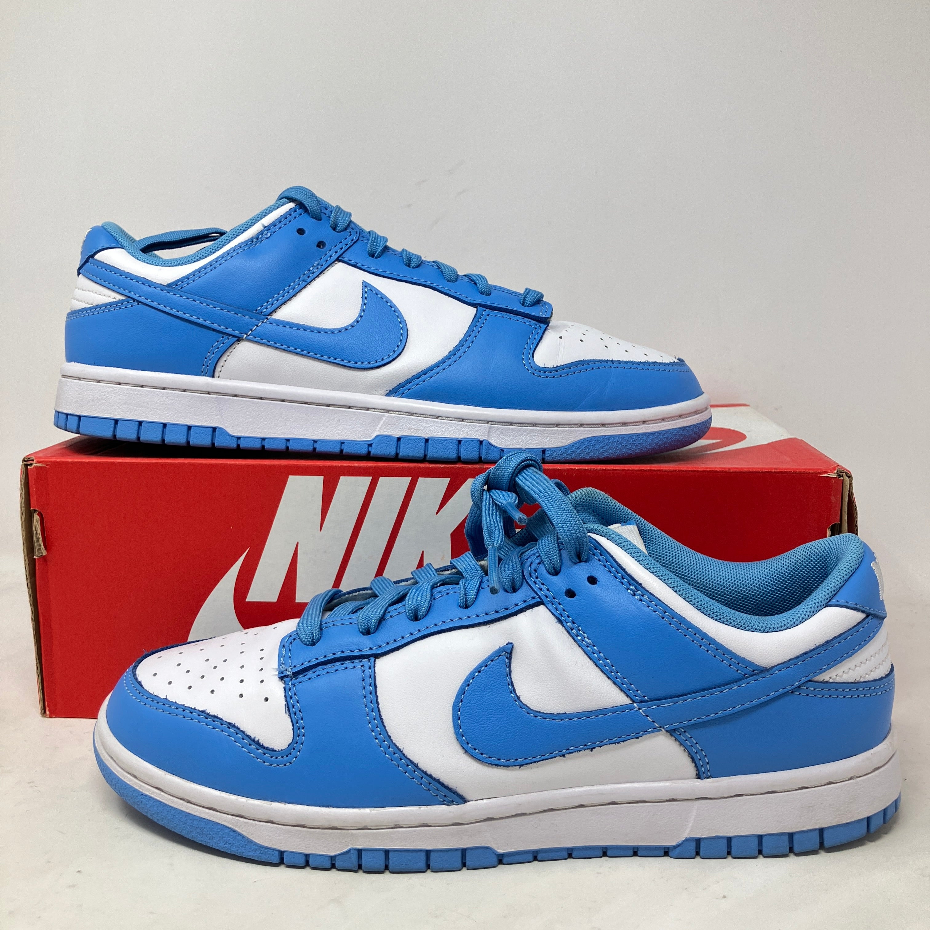 Nike Dunk Low UNC (2021)