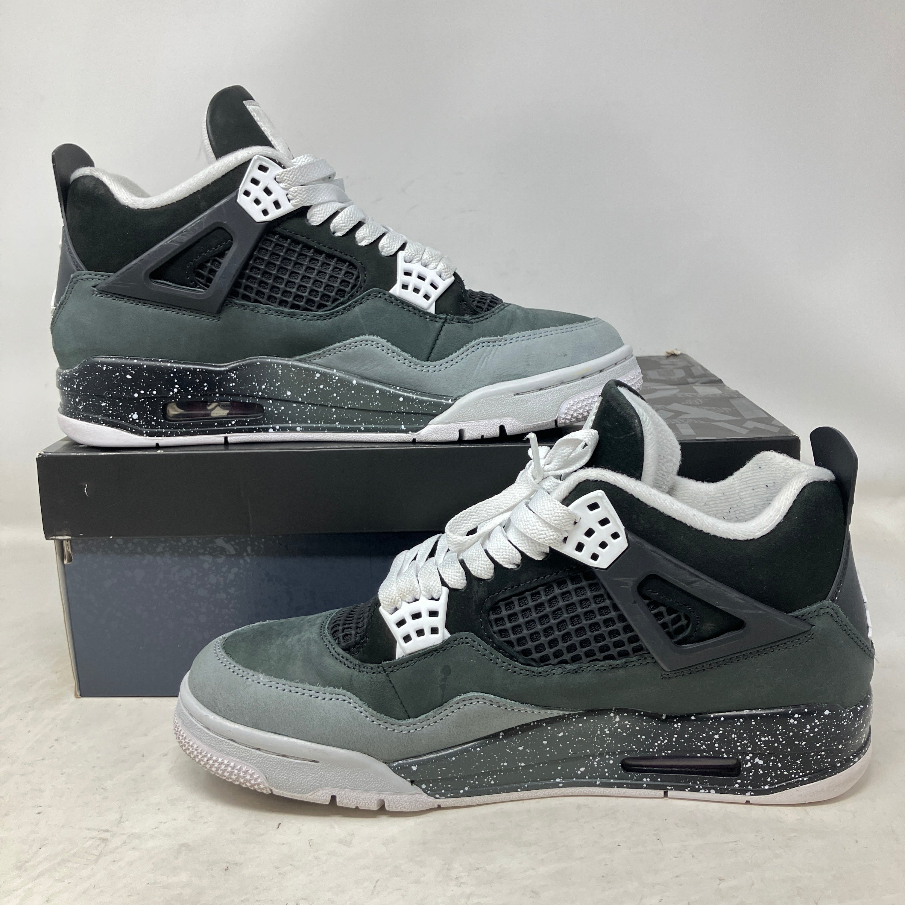 Jordan 4 Retro Fear (2024)