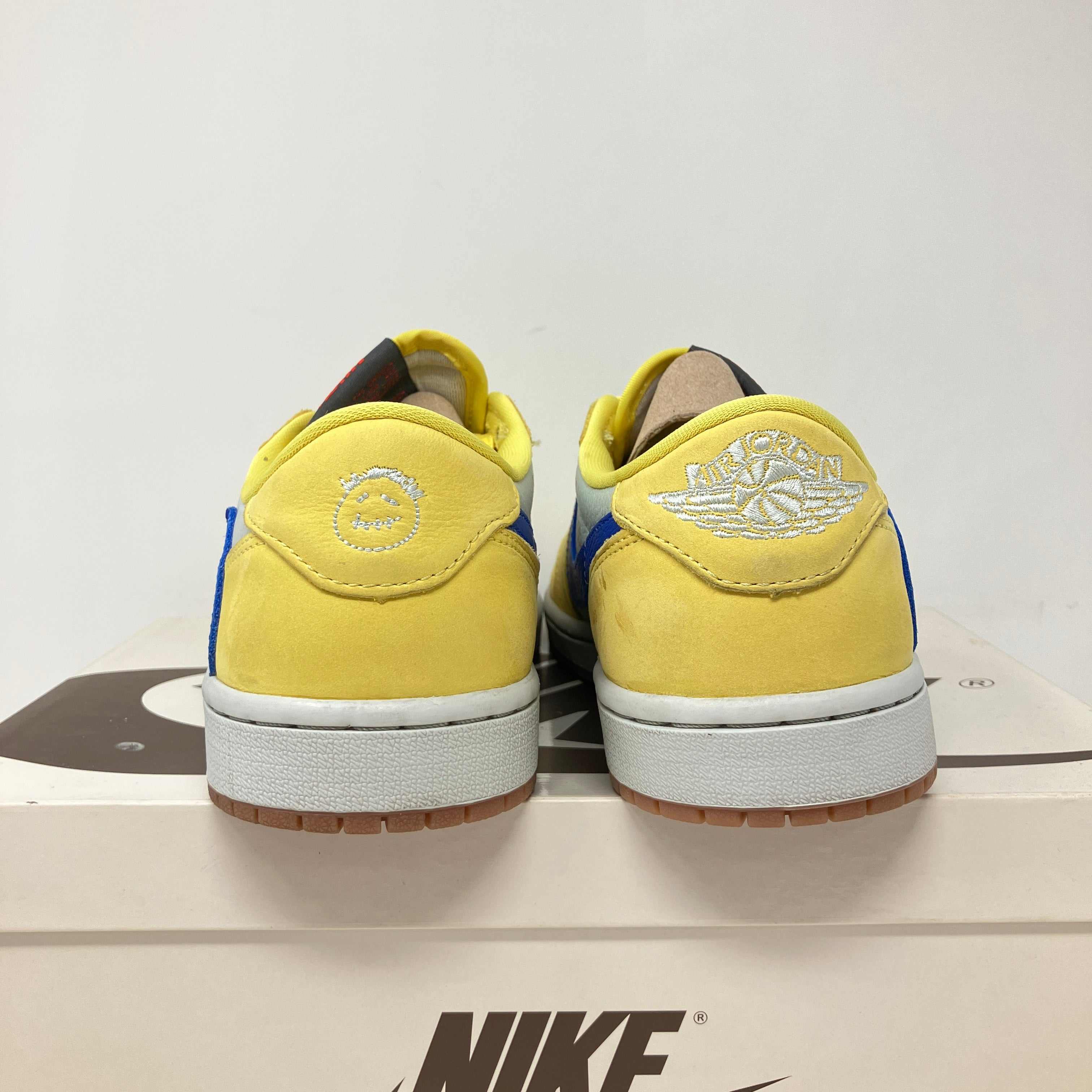 Jordan 1 Retro Low OG SP Travis Scott Canary (Women's)