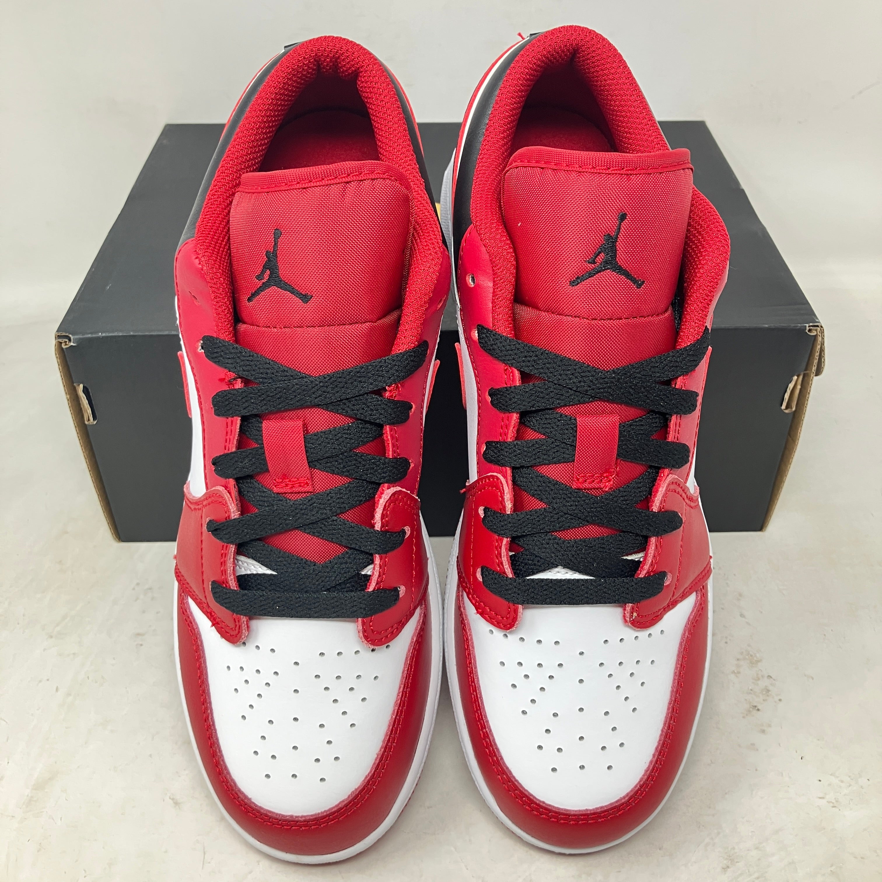 Jordan 1 Low Bulls (GS)