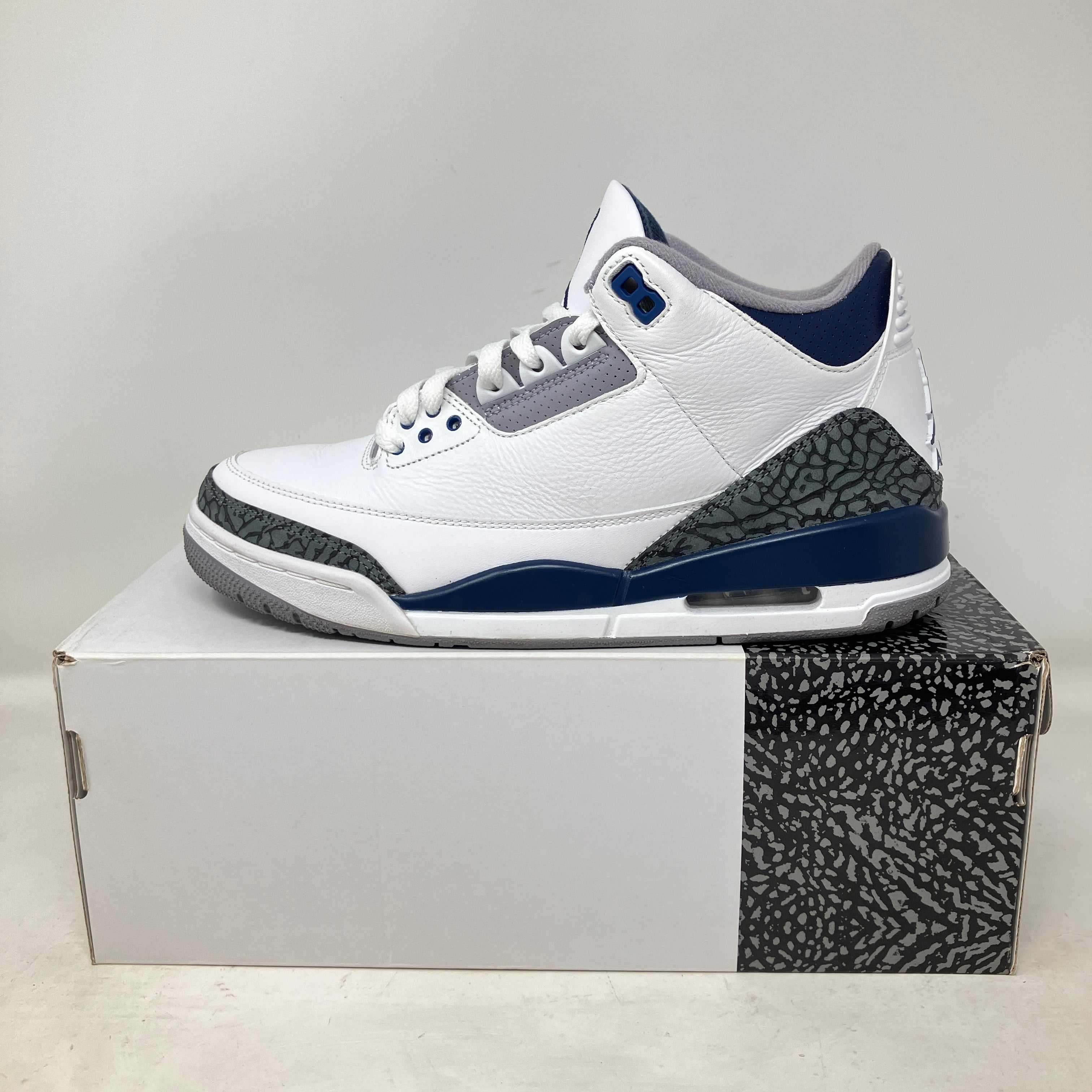 Jordan 3 Retro Midnight Navy