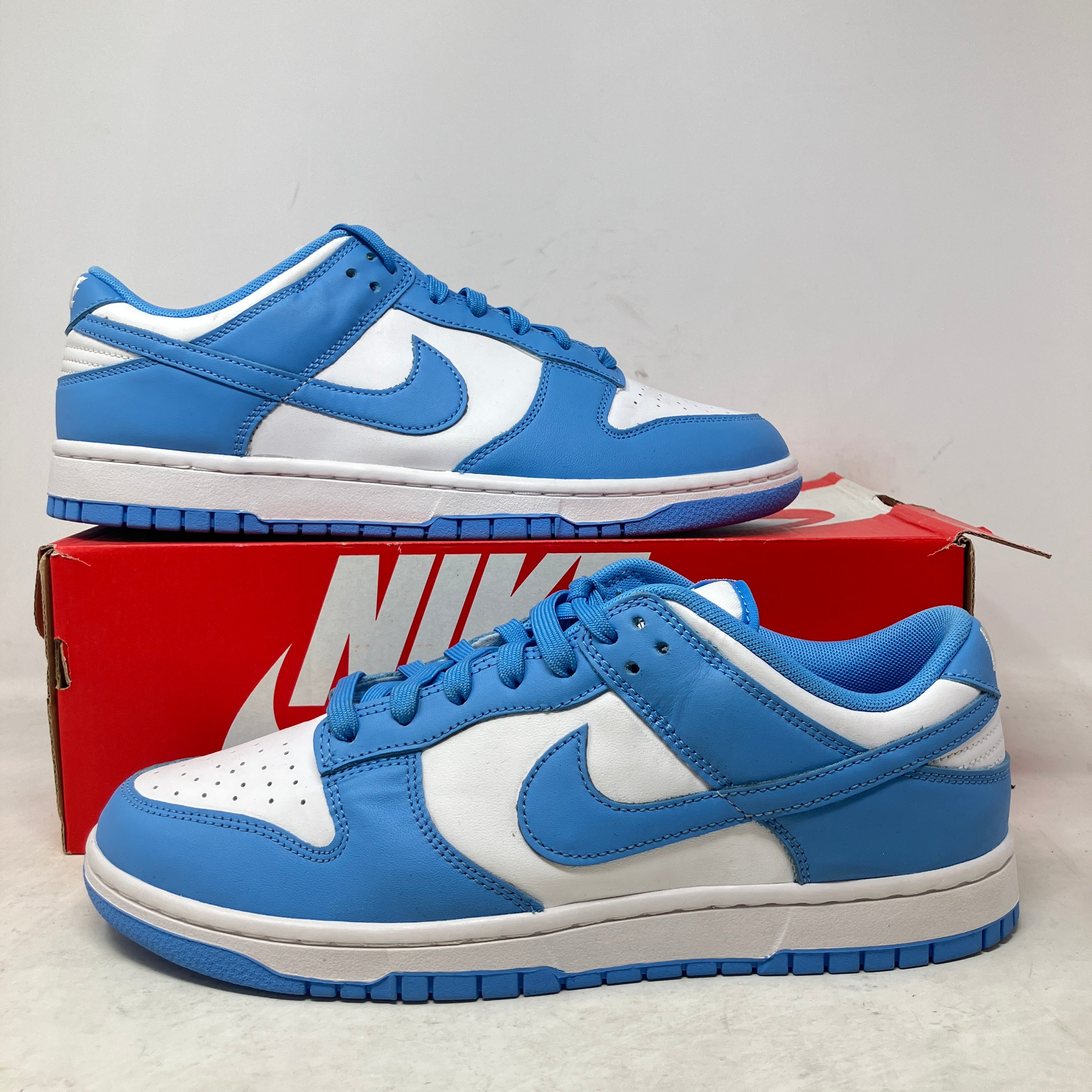 Nike Dunk Low UNC (2021)