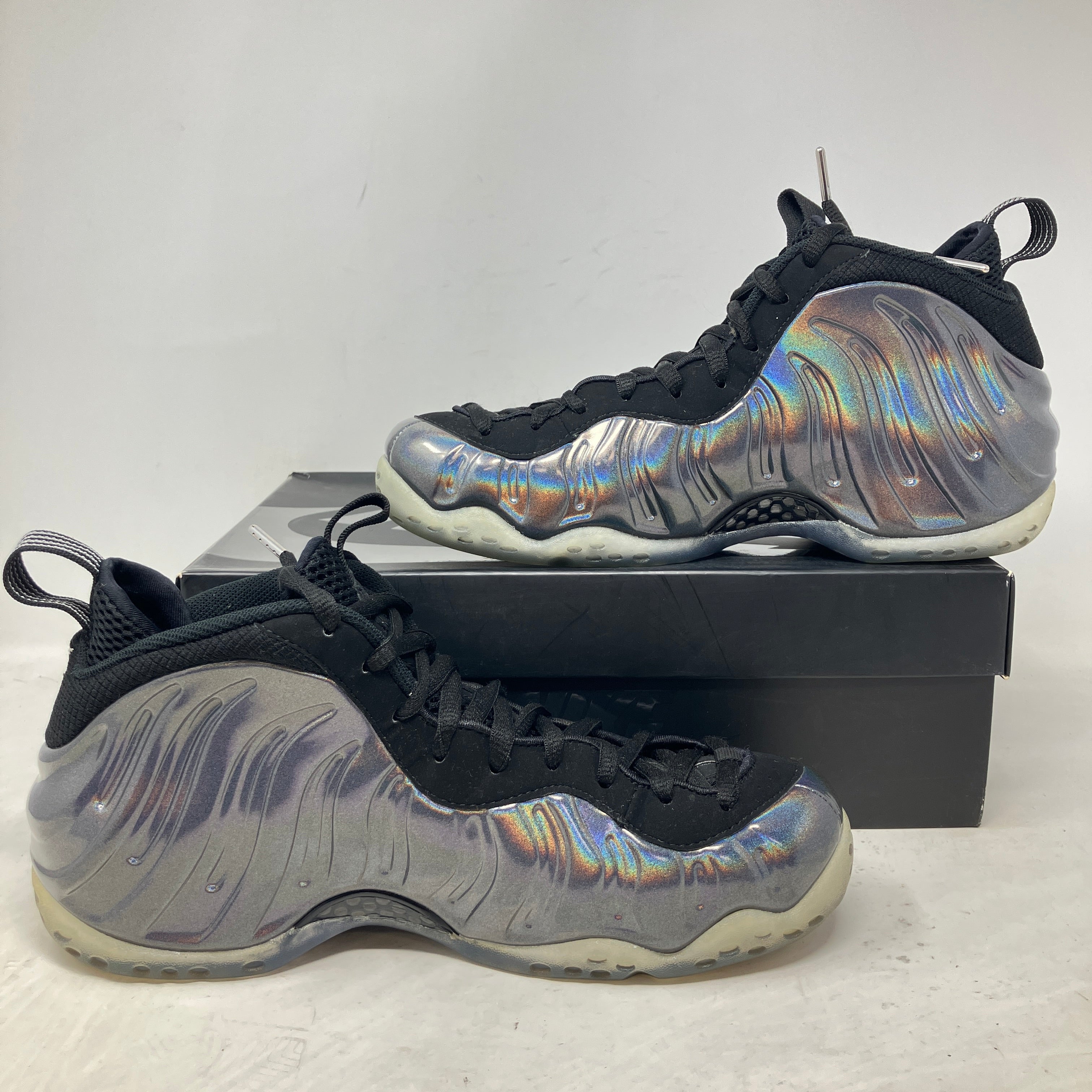 Nike Air Foamposite One Hologram